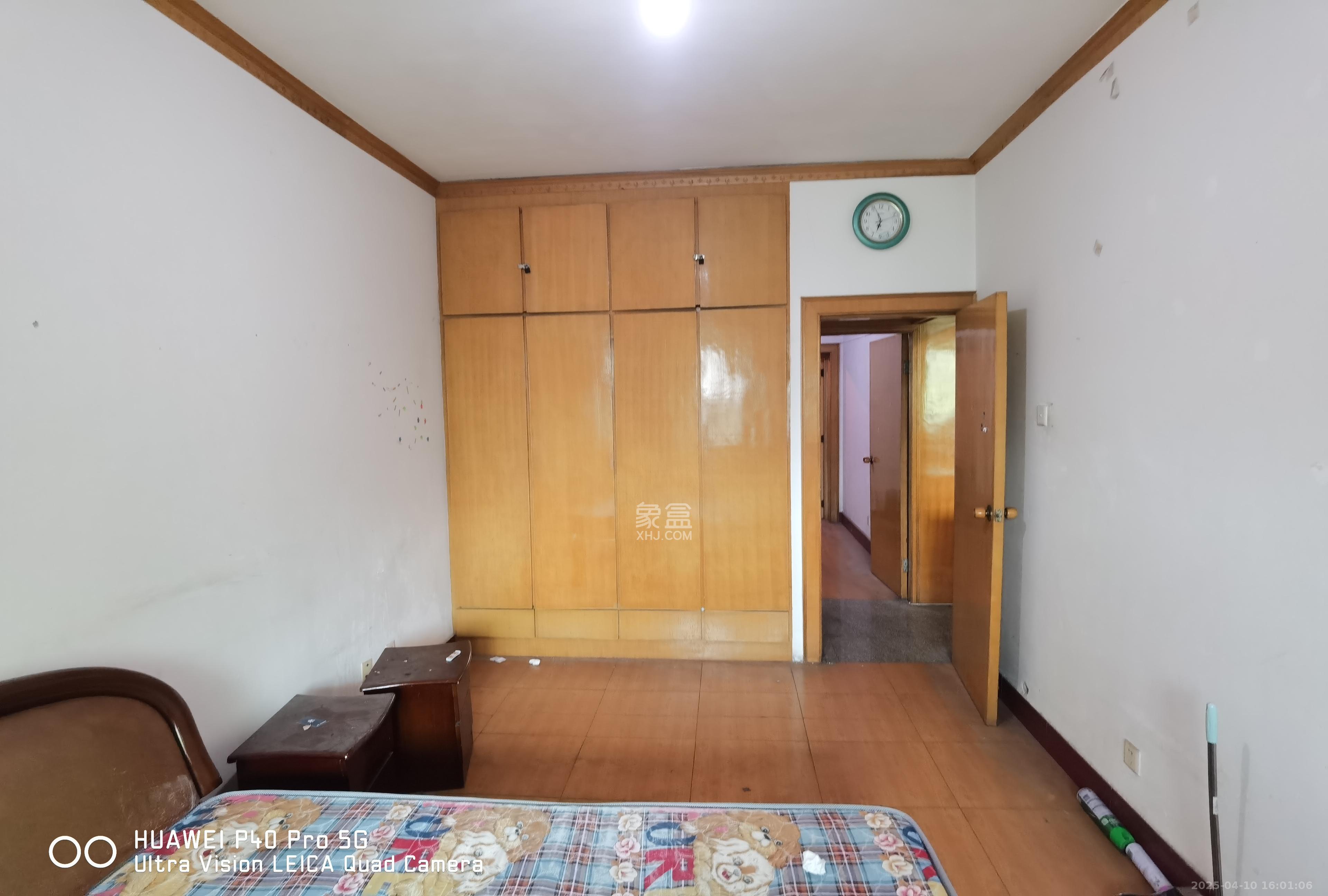 公安分局宿舍 2室2厅2卫 1400.0元/月 公安分局宿舍 2室2厅2卫 1400.0元/月室内图