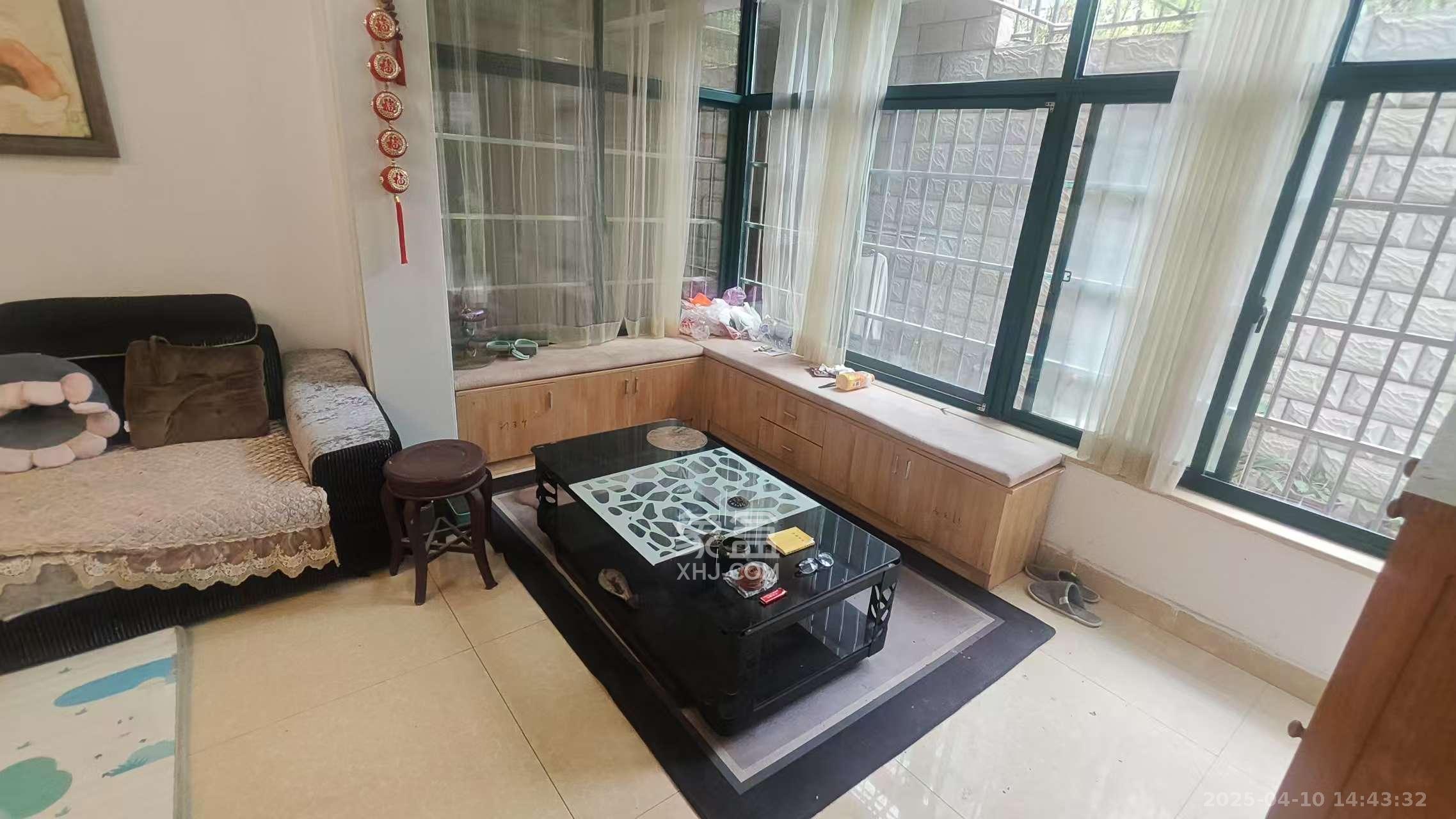 望兴景园一期 1室2厅1卫 1900.0元/月 望兴景园一期 1室2厅1卫 1900.0元/月室内图