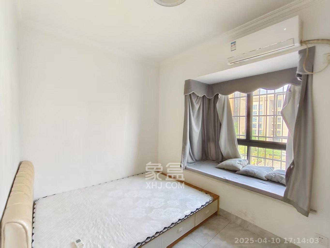 青春里小区 2室1厅1卫 1200.0元/月 青春里小区 2室1厅1卫 1200.0元/月室内图