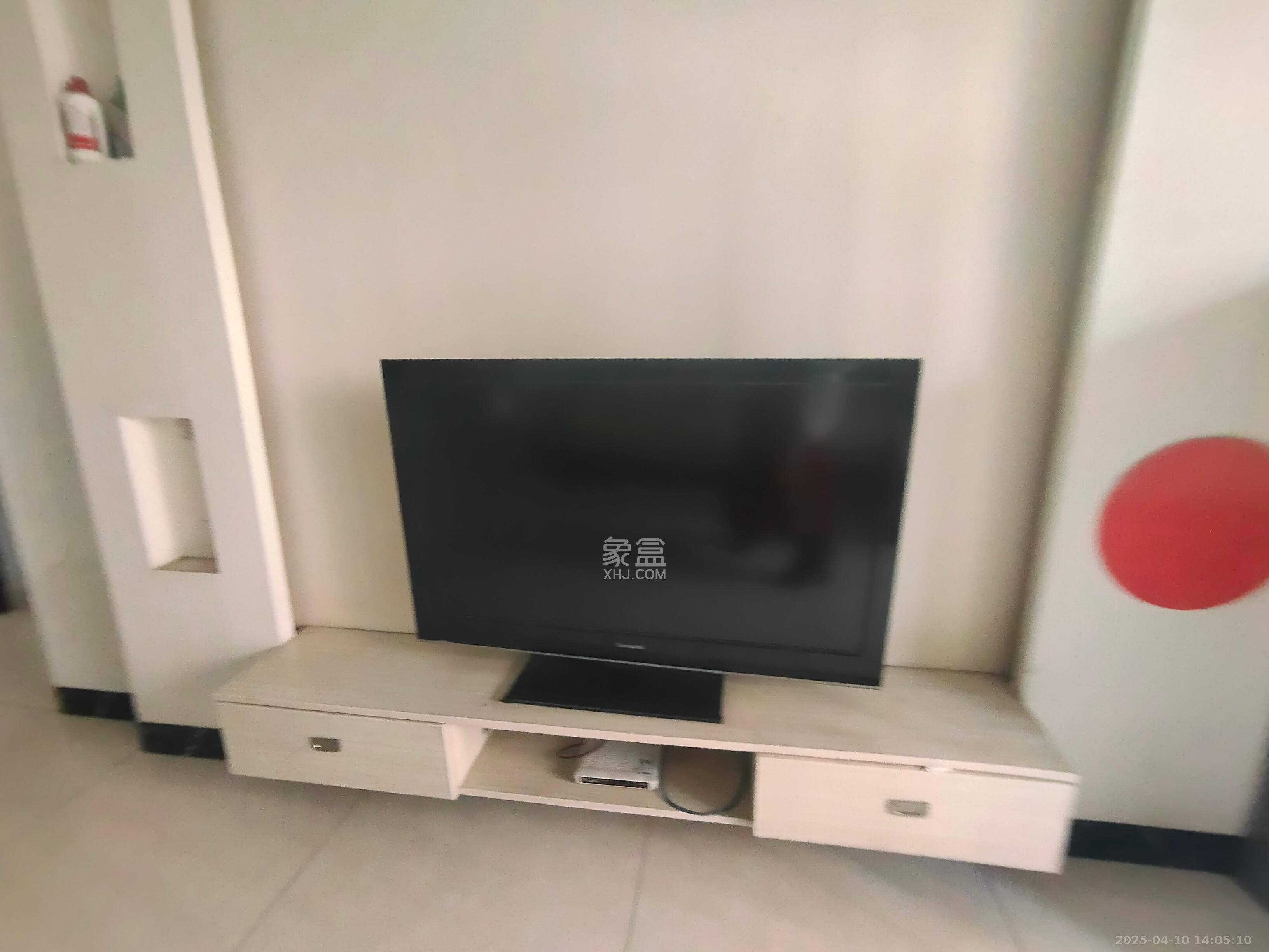和馨园  3室2厅2卫   2450.00元/月室内图