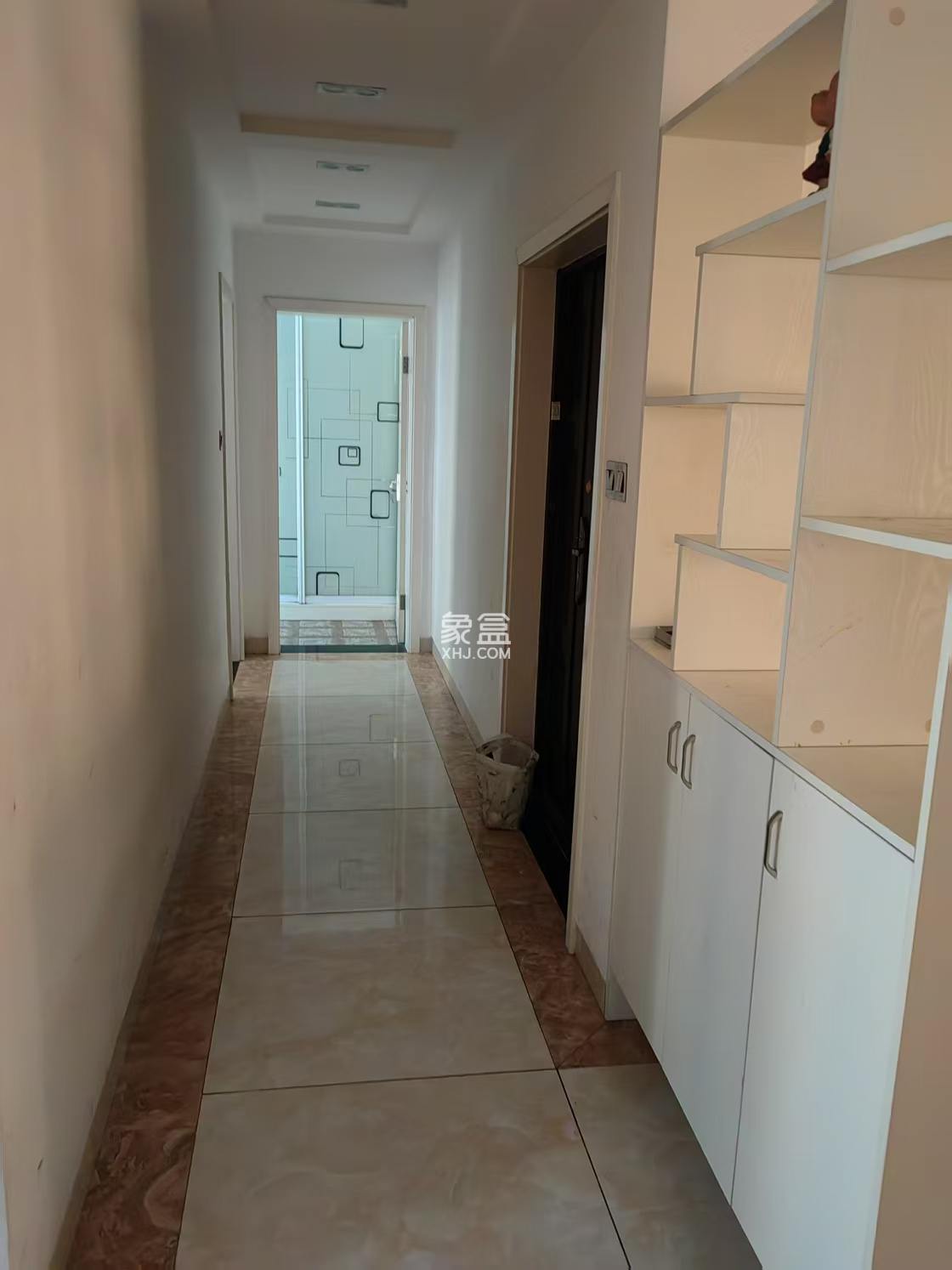 万豪城市花园 3室2厅2卫 2300.0元/月 万豪城市花园 3室2厅2卫 2300.0元/月室内图