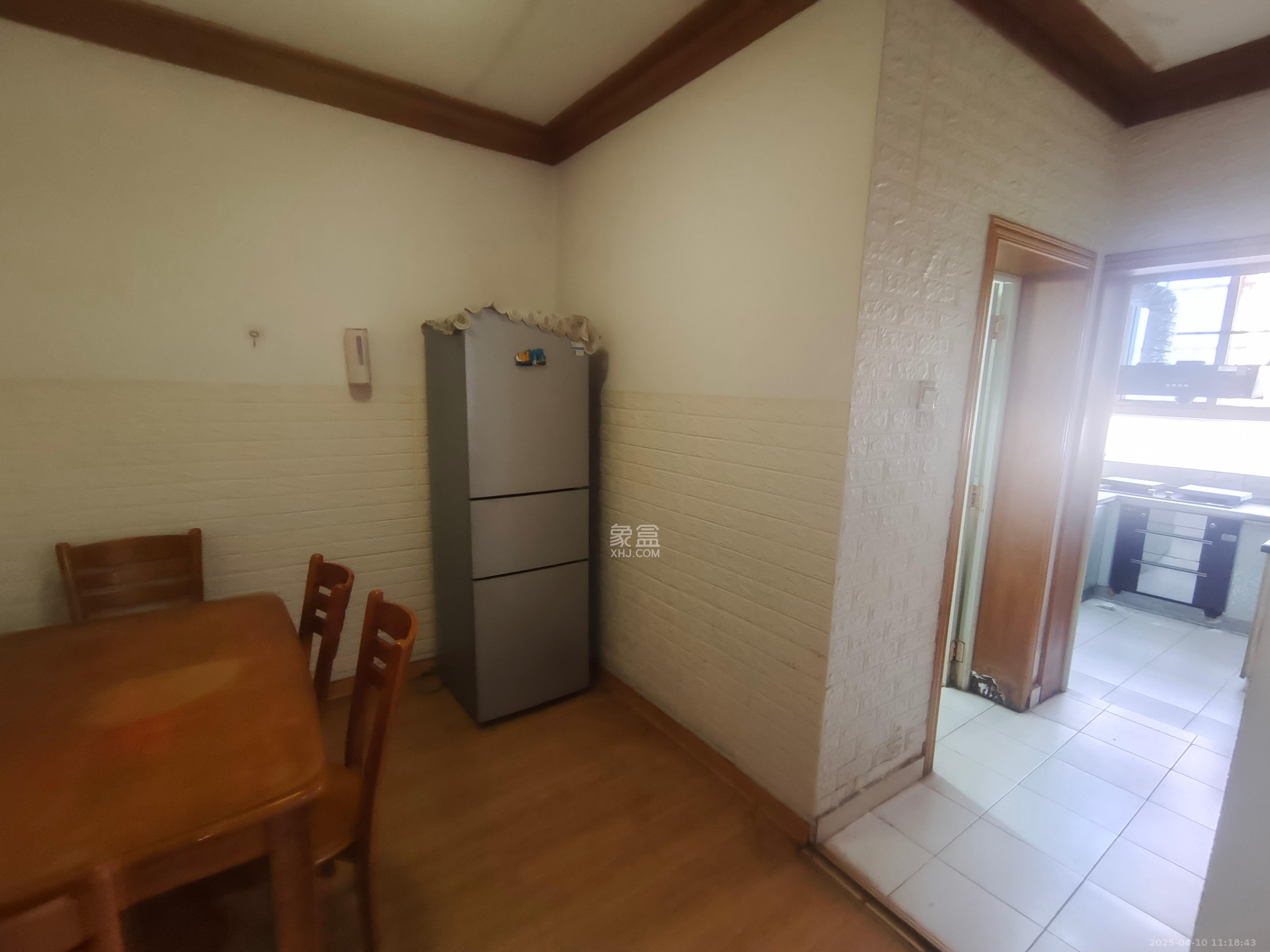 广厦新村  3室2厅1卫   1500.00元/月室内图