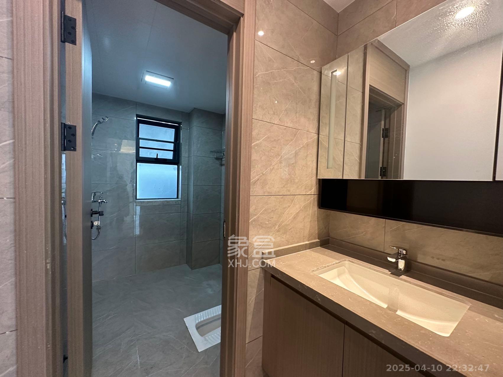 长房云尚公馆 4室0厅0卫 4800.0元/月 长房云尚公馆 4室0厅0卫 4800.0元/月室内图