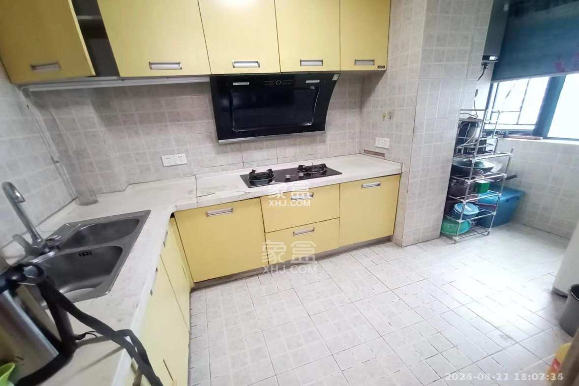 山水国际 2室0厅0卫 1400.0元/月 山水国际 2室0厅0卫 1400.0元/月室内图