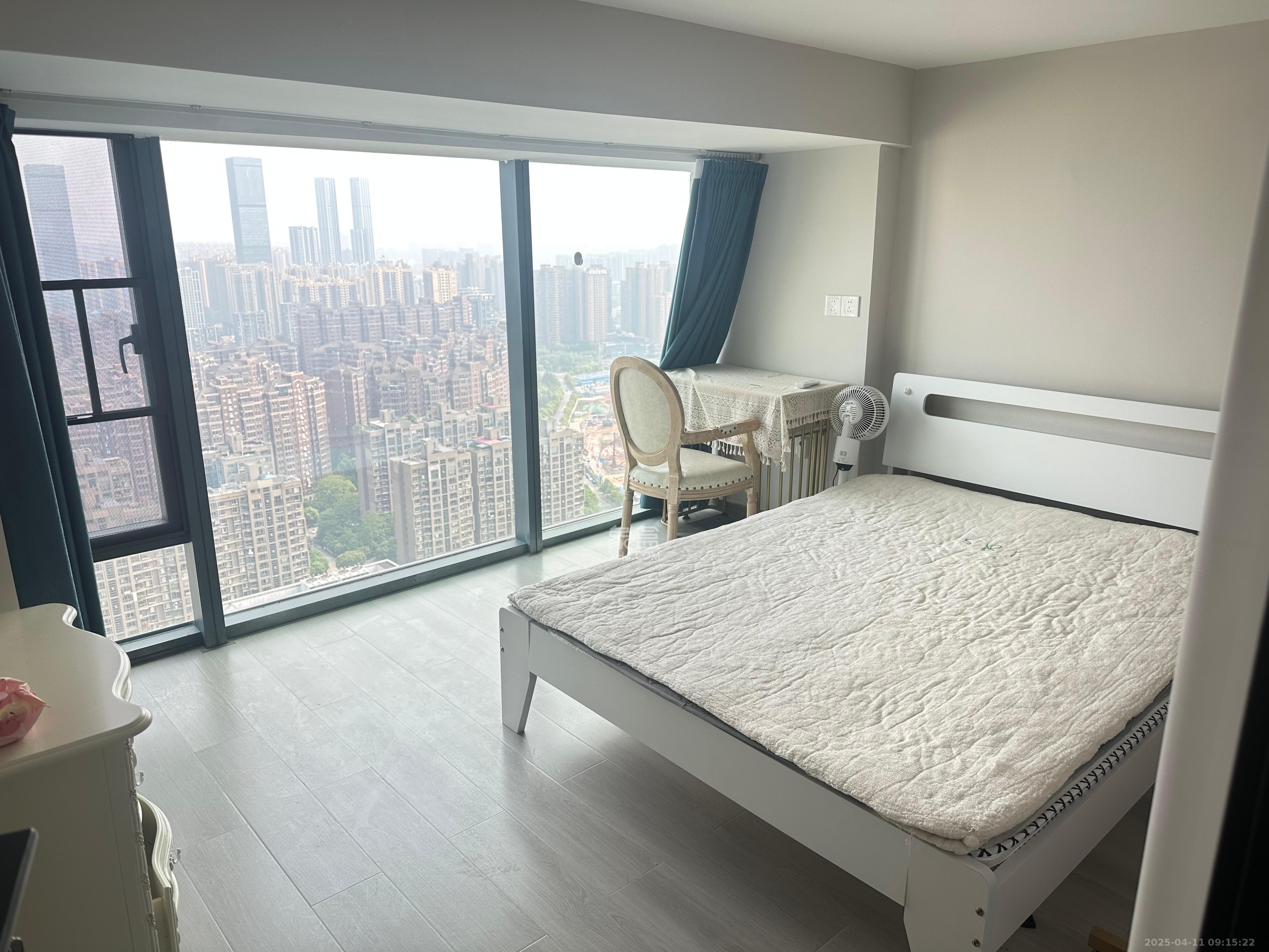 京武浪琴山三期(京武中心) 2室1厅1卫 3000.0元/月 京武浪琴山三期(京武中心) 2室1厅1卫 3000.0元/月室内图