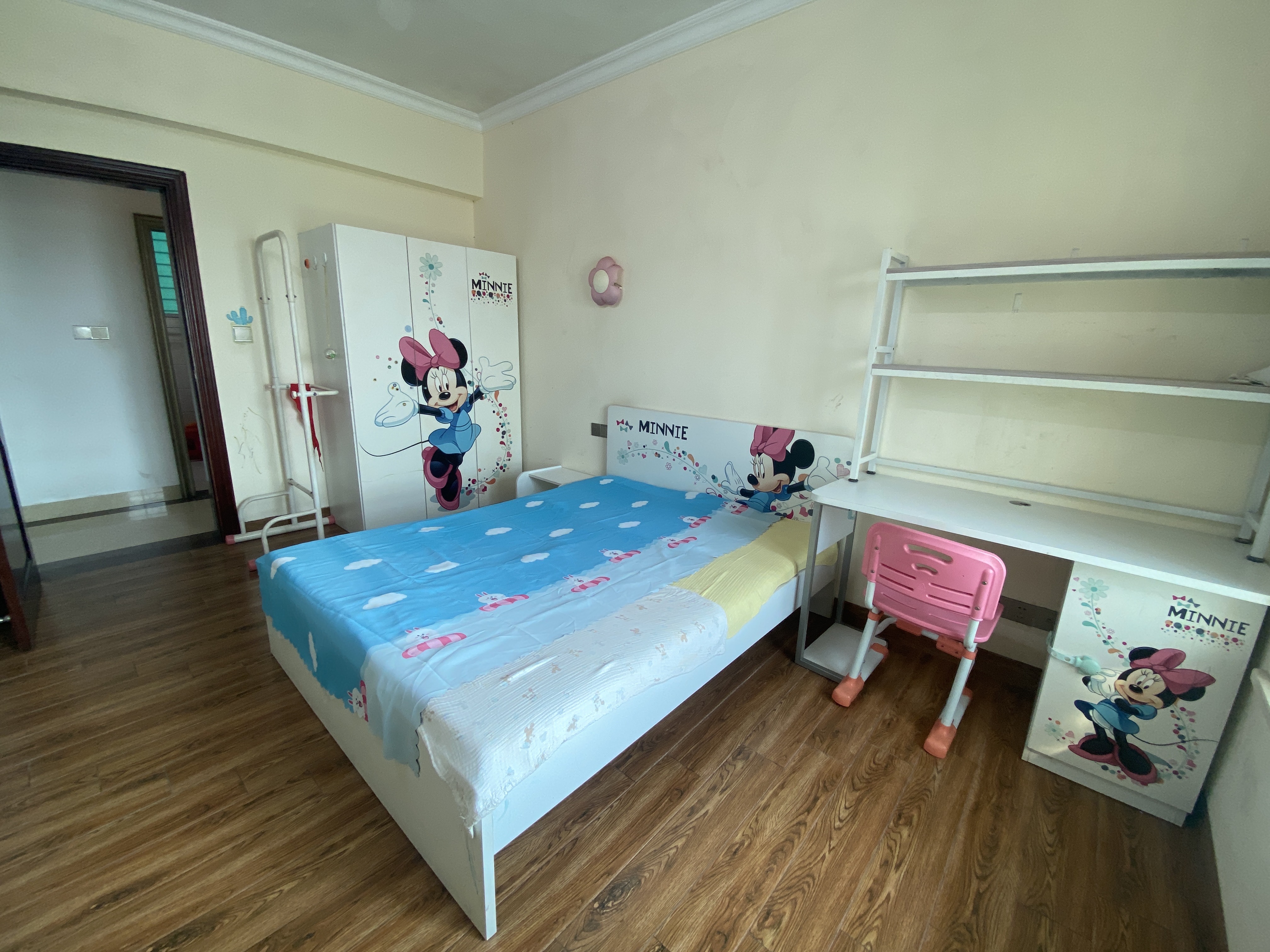 上丹小区  3室2厅1卫   2800.00元/月室内图