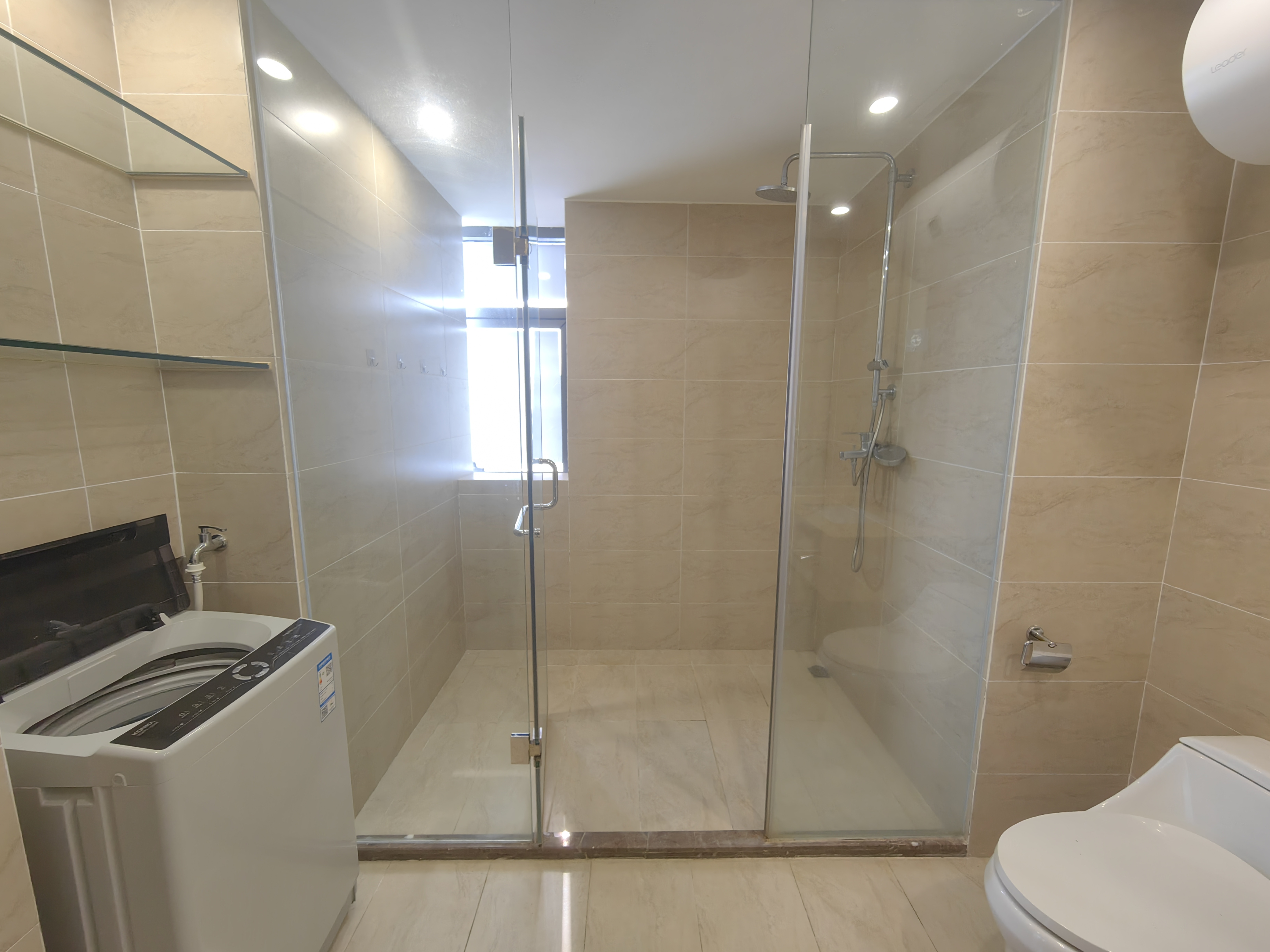 海航豪庭南苑 1室1厅1卫 129.0万 海航豪庭南苑 1室1厅1卫 129.0万客厅