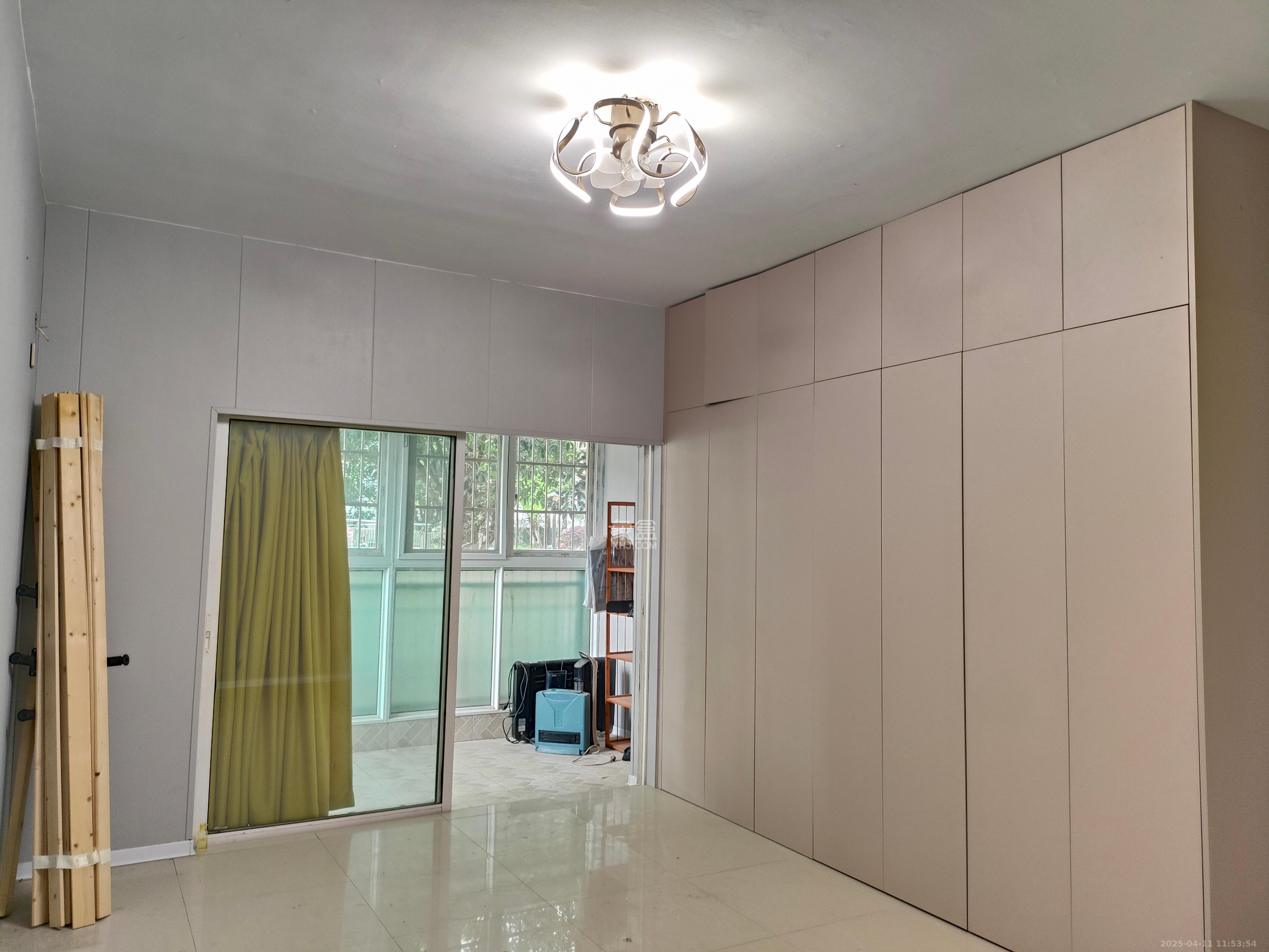 中建桂苑  4室2厅1卫   2800.00元/月室内图