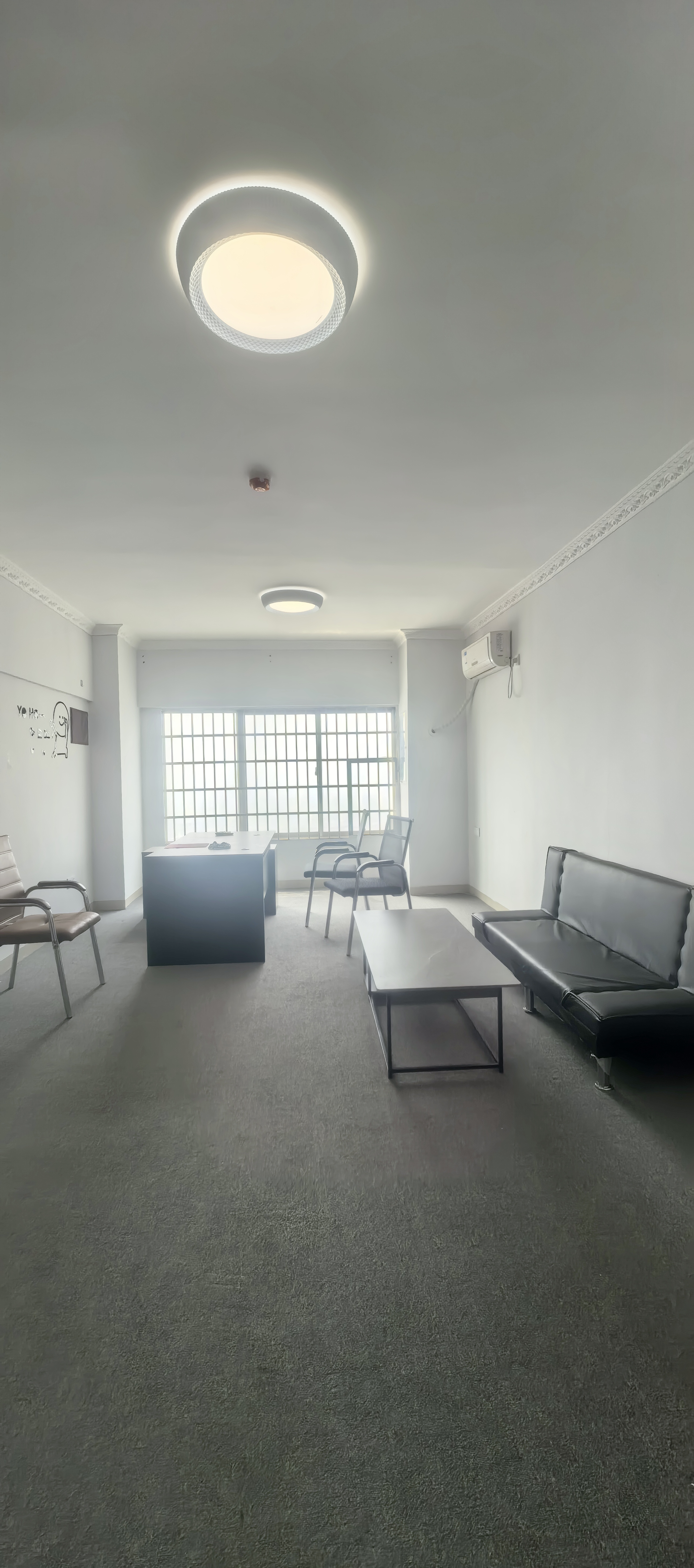 华融大厦 1室1厅1卫 26.0万 华融大厦 1室1厅1卫 26.0万客厅