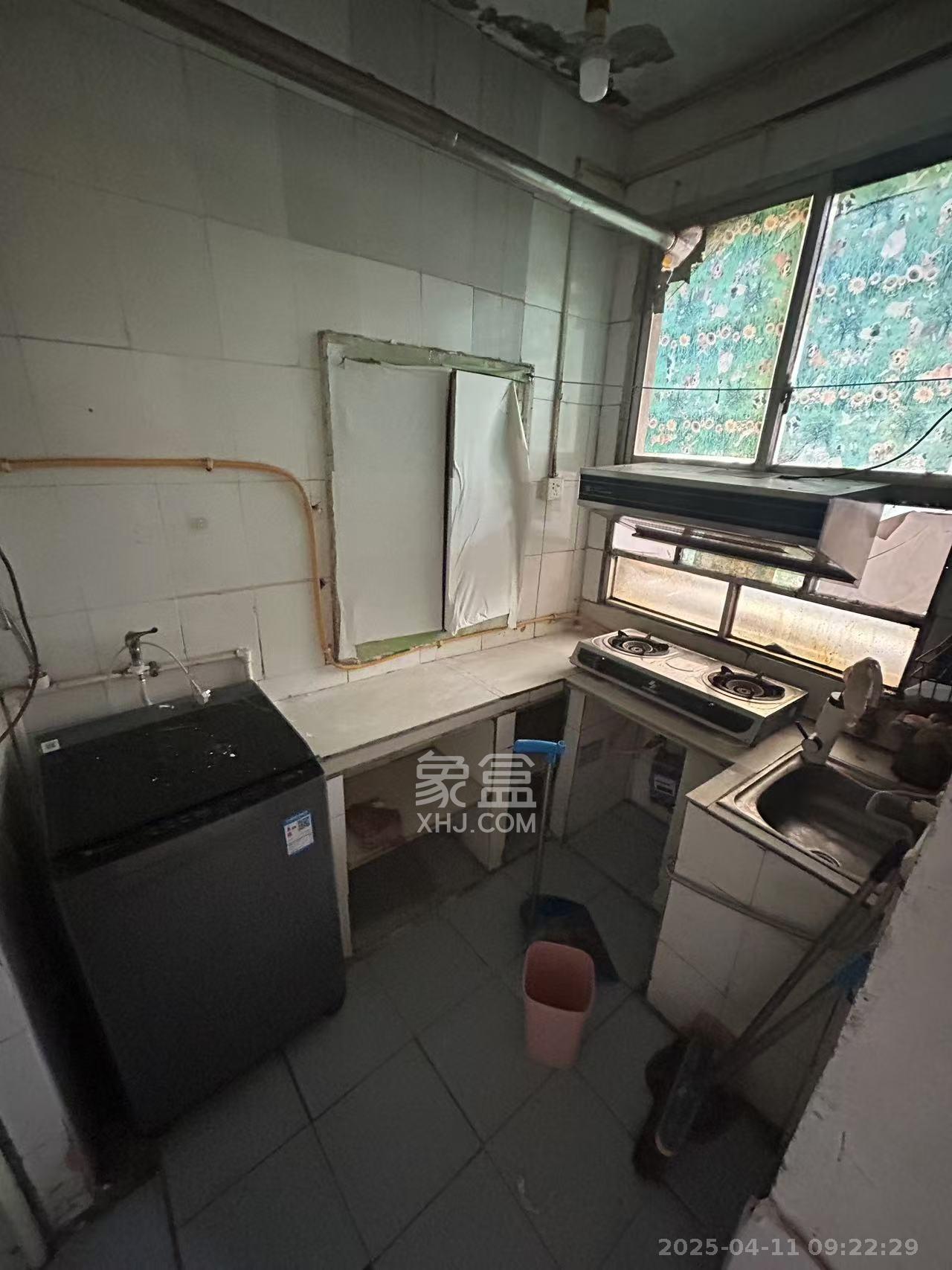 文艺新村  1室1厅0卫    1100.0元/月室内图