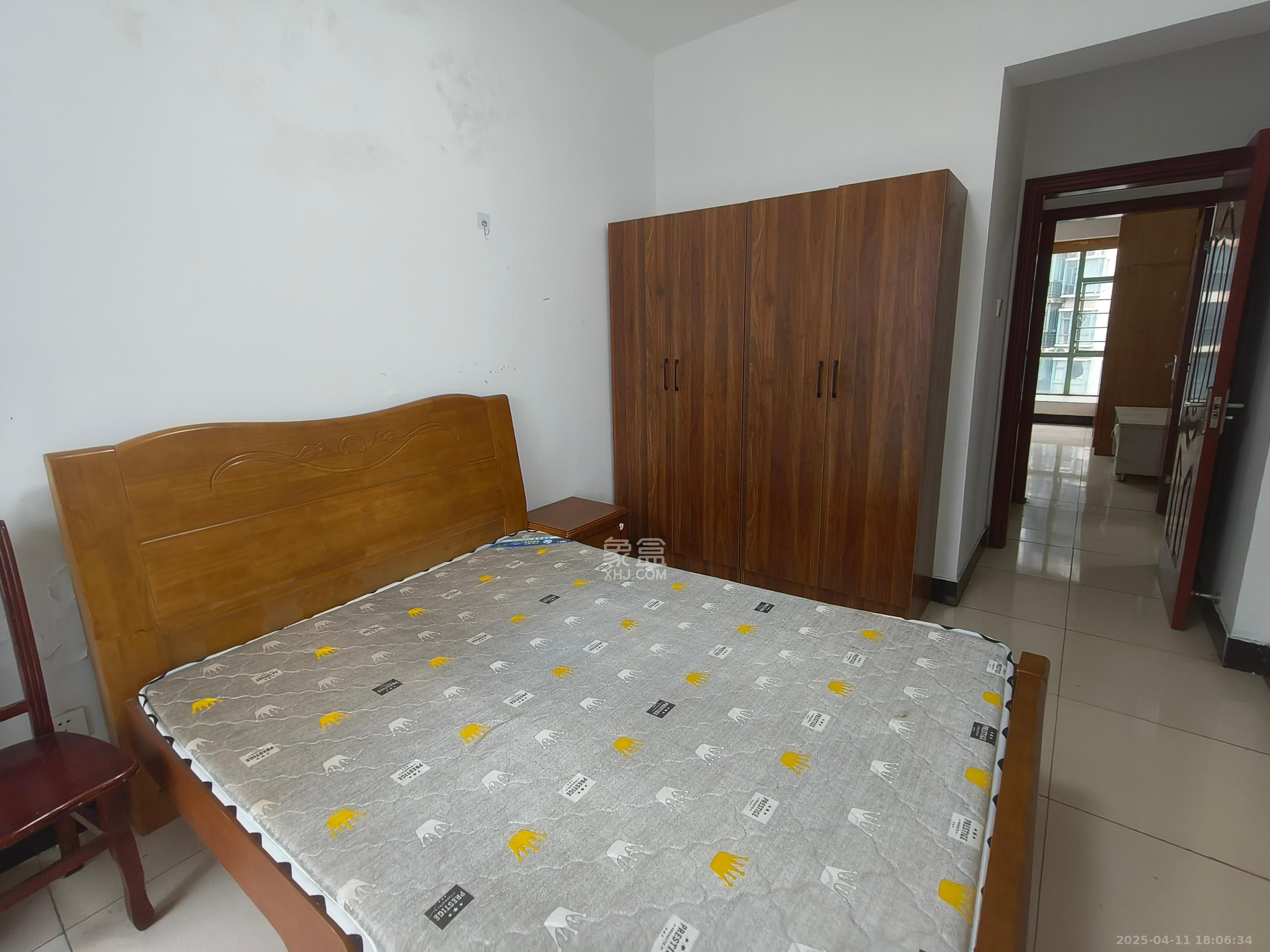 锦绣华天 3室2厅2卫 3000.0元/月 锦绣华天 3室2厅2卫 3000.0元/月室内图