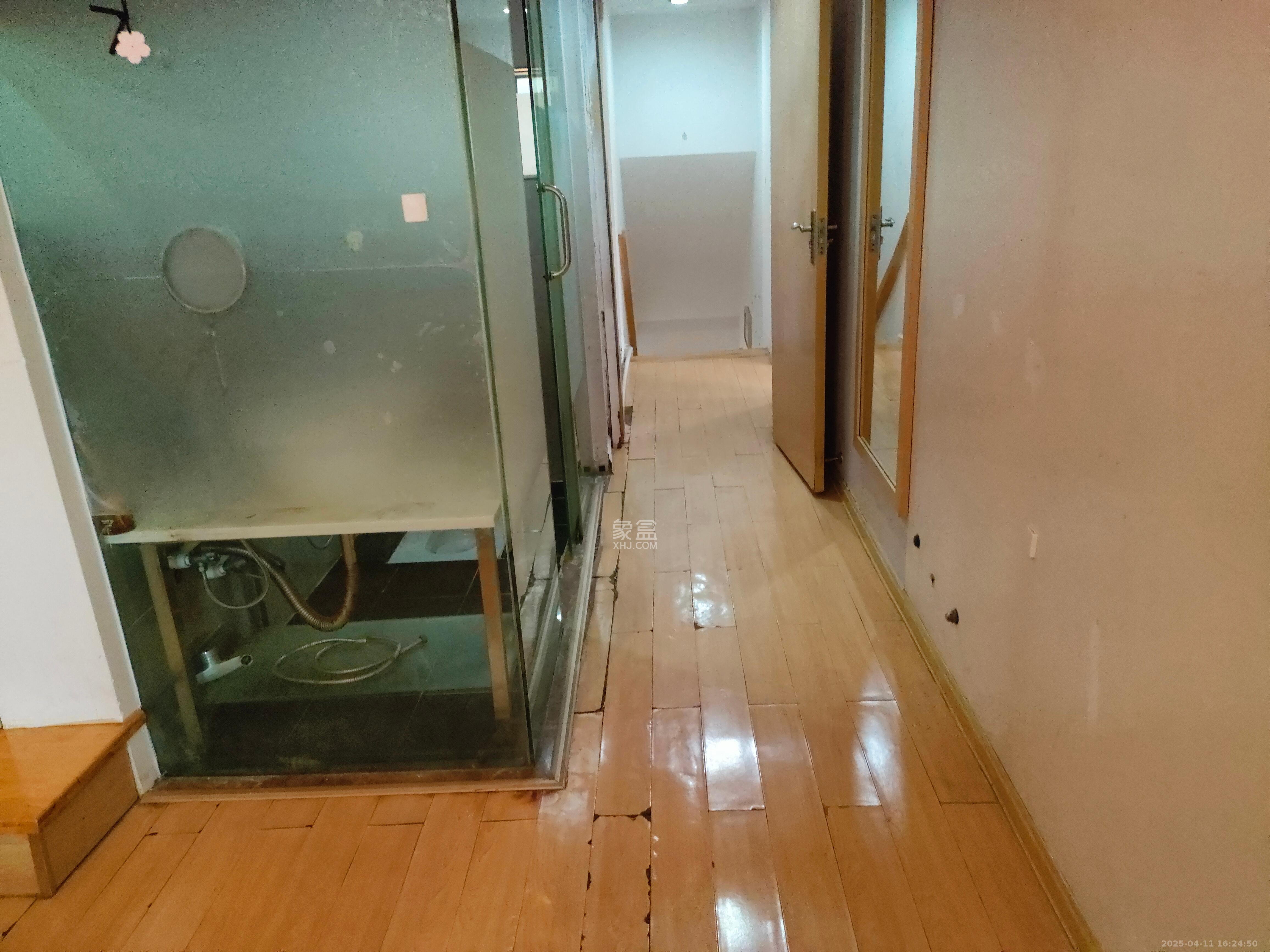 华润凤凰城一期  2室1厅1卫   1500.00元/月室内图
