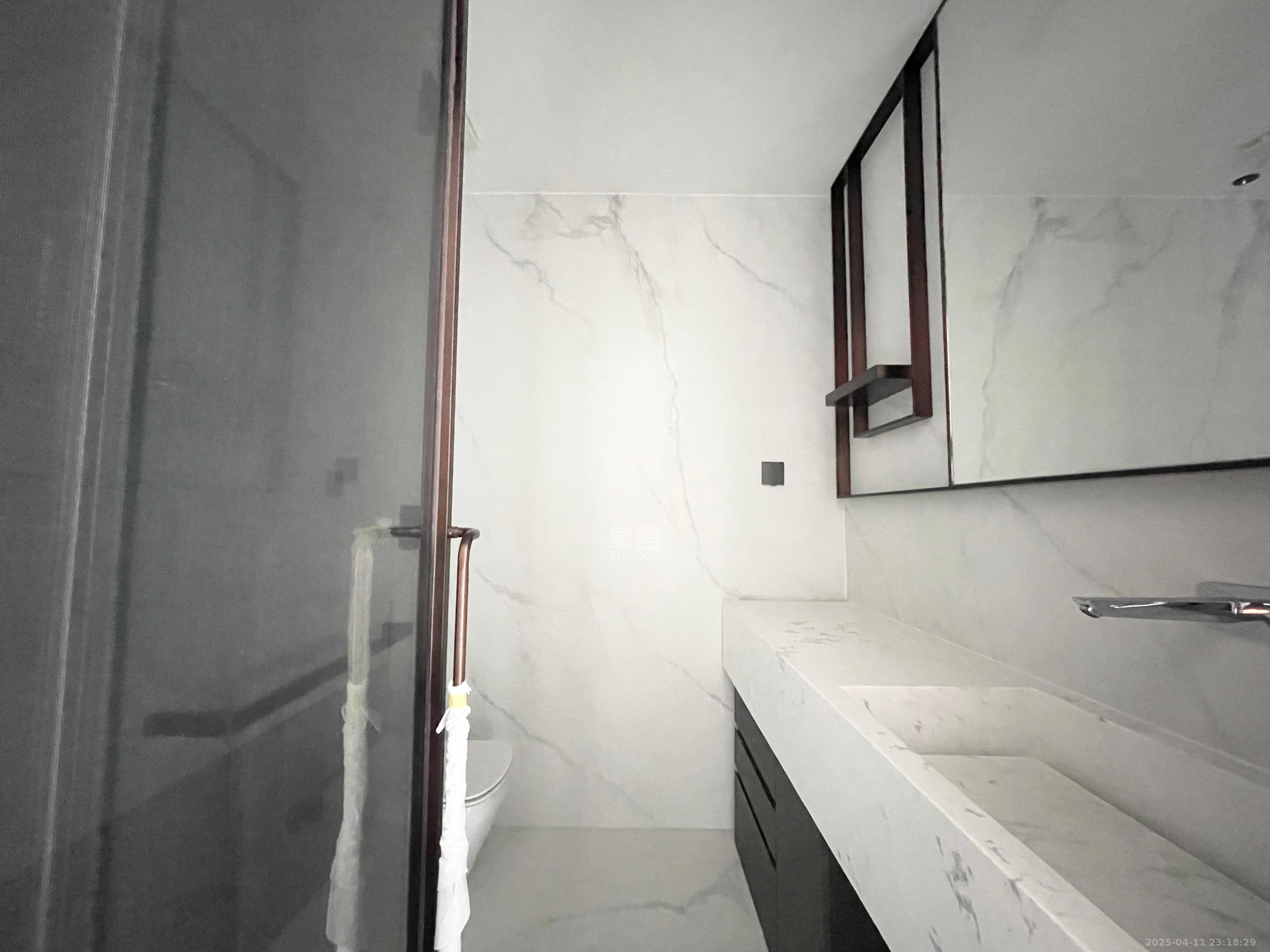 万科紫台 4室2厅3卫 16000.0元/月 万科紫台 4室2厅3卫 16000.0元/月室内图