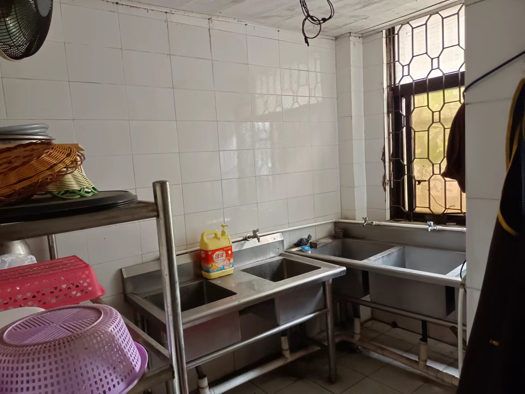 金牛新村 12室2厅8卫 430.0万 金牛新村 12室2厅8卫 430.0万室内图