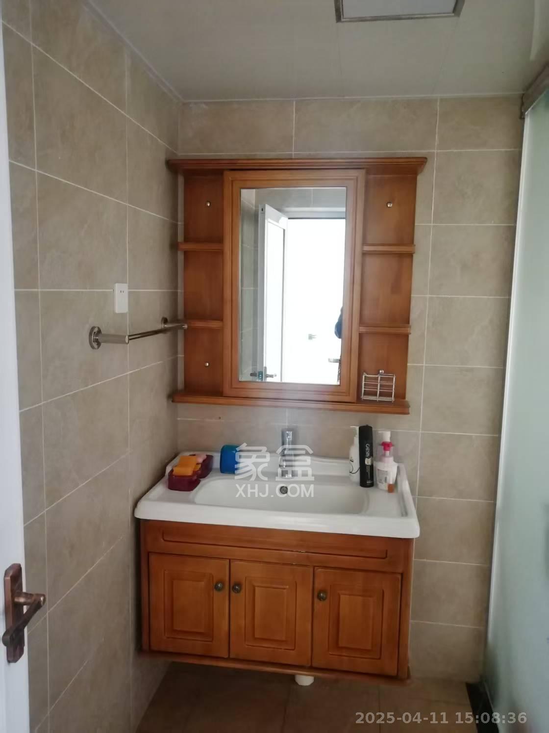 香樟园南苑 2室2厅1卫 43.8万 香樟园南苑 2室2厅1卫 43.8万室内图