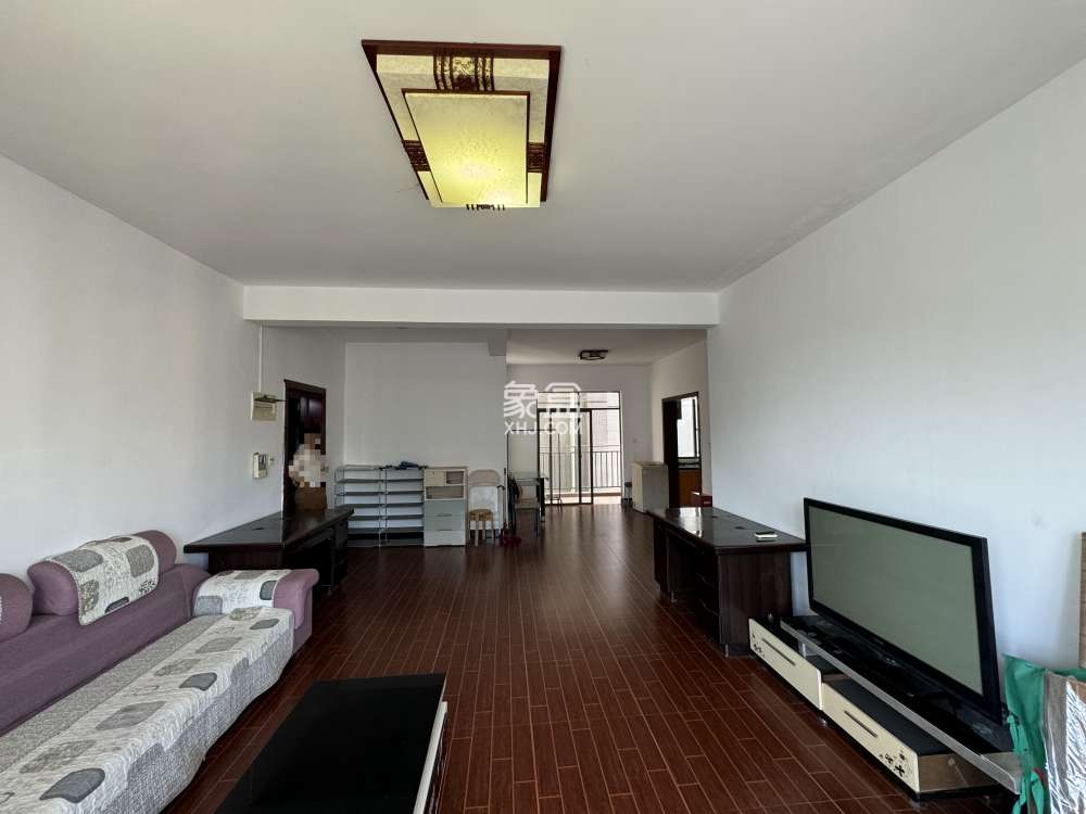 城市风景 4室2厅2卫 71.0万 城市风景 4室2厅2卫 71.0万室内图