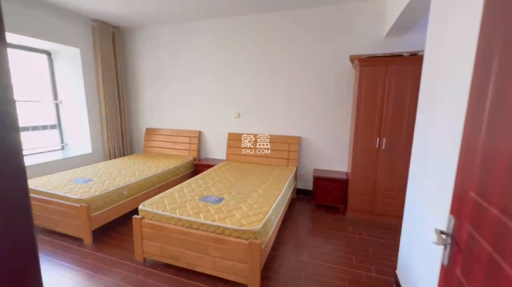 城市风景 4室2厅2卫 71.0万 城市风景 4室2厅2卫 71.0万室内图