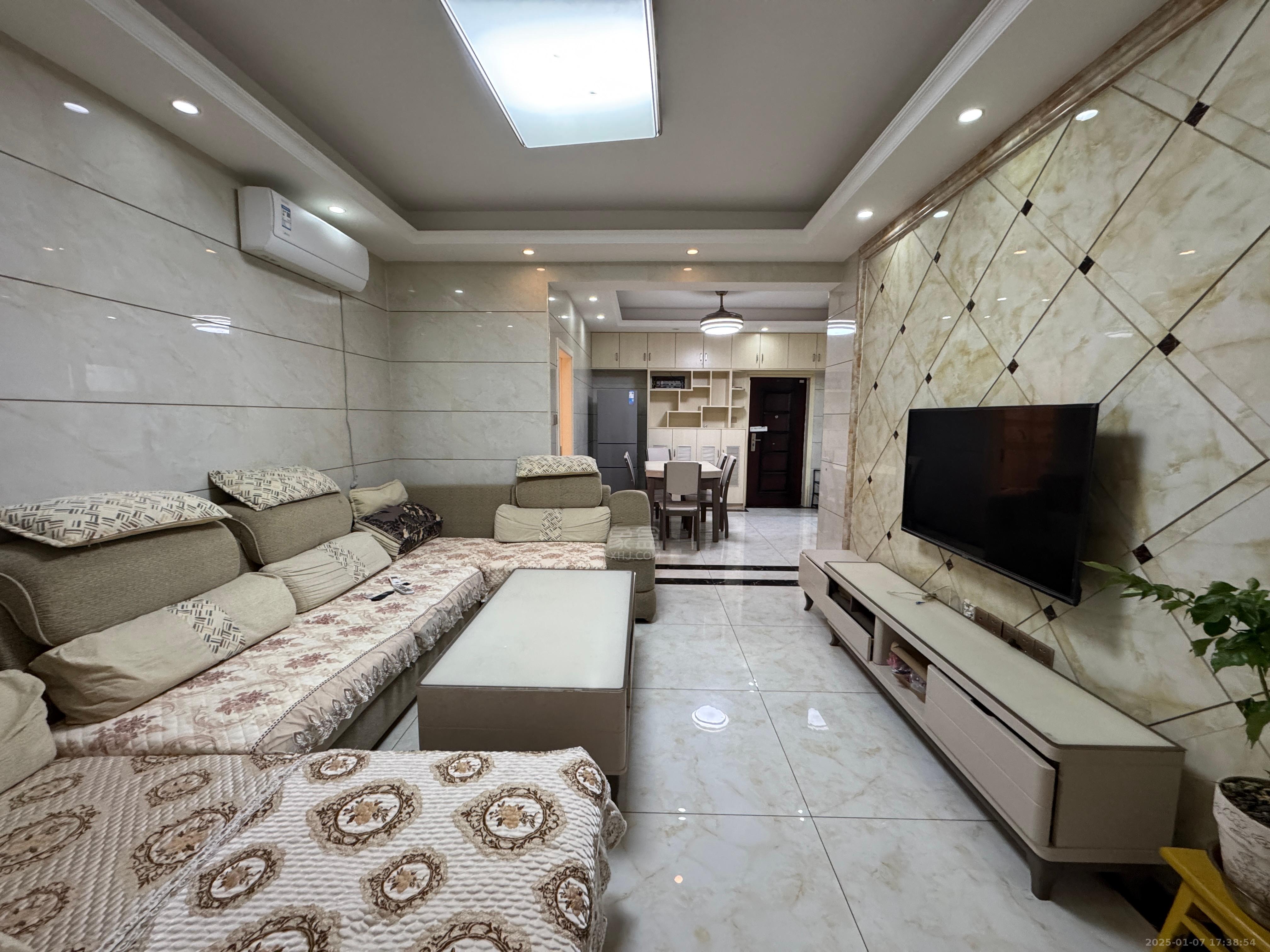 九八缔景城  2室2厅1卫    53.0万 九八缔景城  2室2厅1卫    53.0万