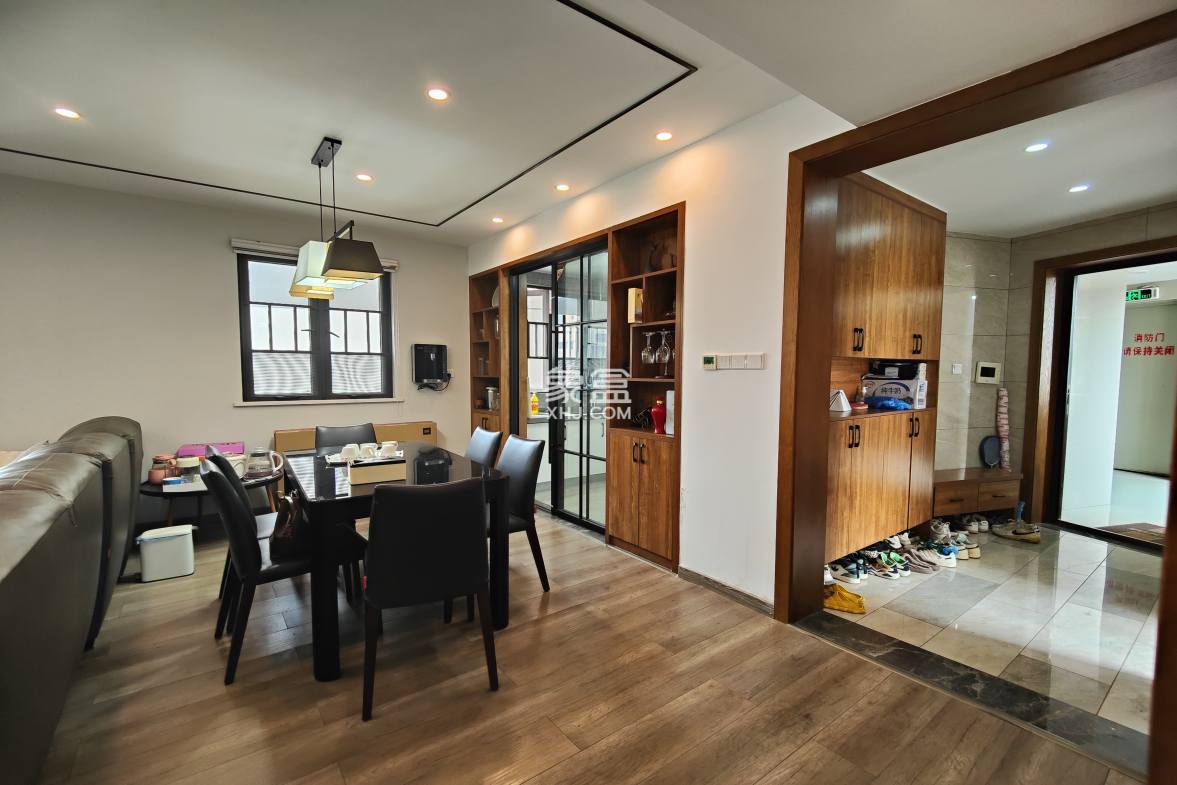 蓝溪谷 3室2厅2卫 76.8万 蓝溪谷 3室2厅2卫 76.8万室内图