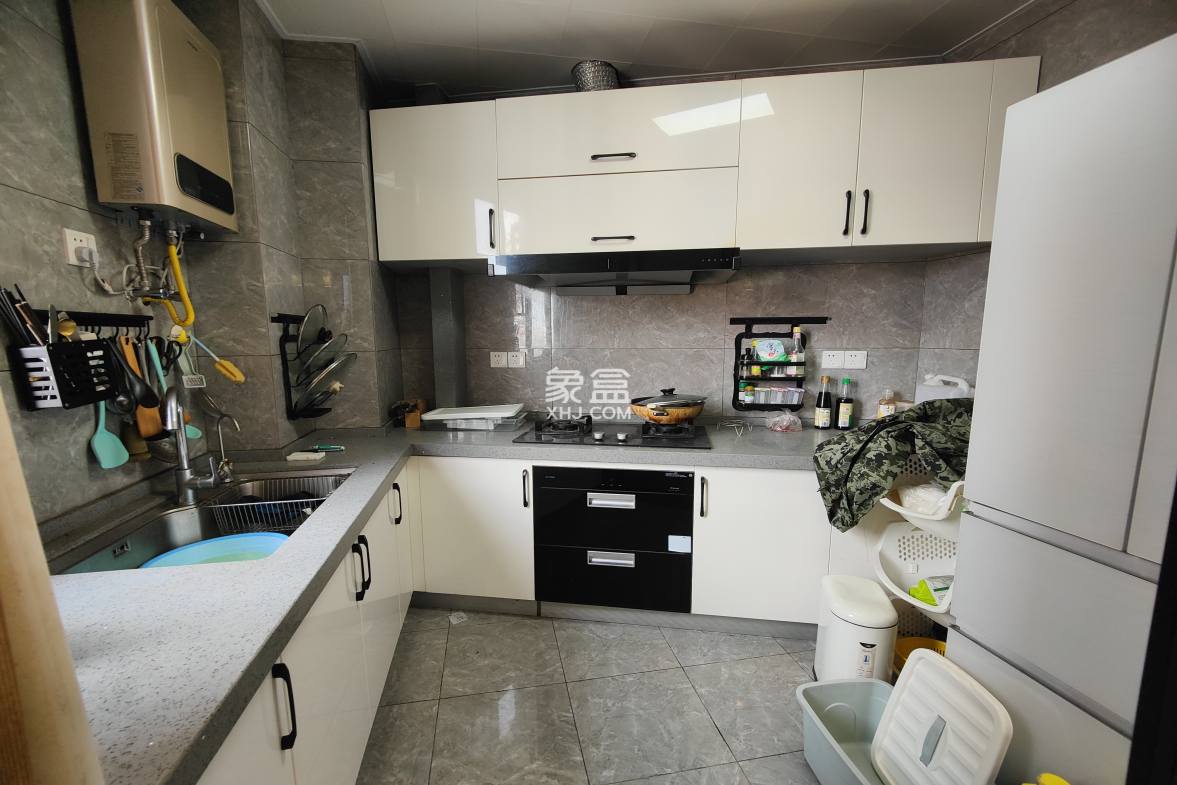 蓝溪谷 3室2厅2卫 76.8万 蓝溪谷 3室2厅2卫 76.8万室内图