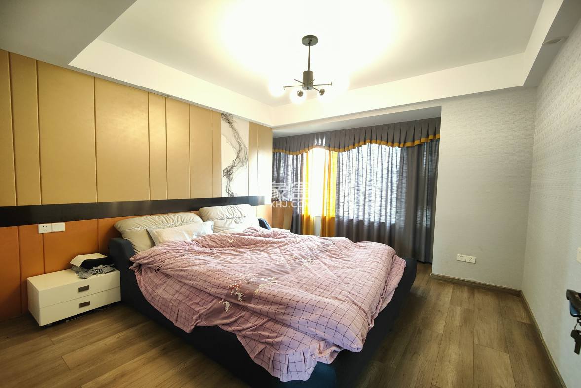 蓝溪谷 3室2厅2卫 76.8万 蓝溪谷 3室2厅2卫 76.8万室内图