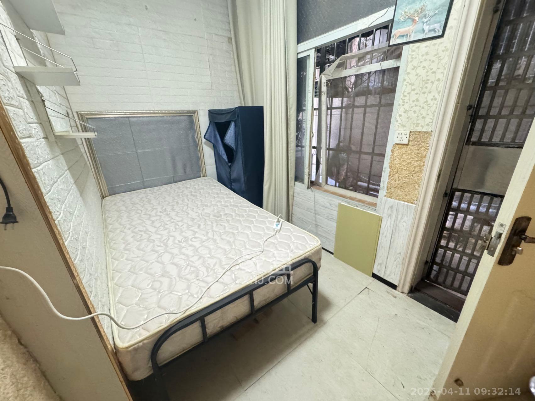 郊区外贸宿舍 3室2厅1卫 1800.0元/月 郊区外贸宿舍 3室2厅1卫 1800.0元/月室内图