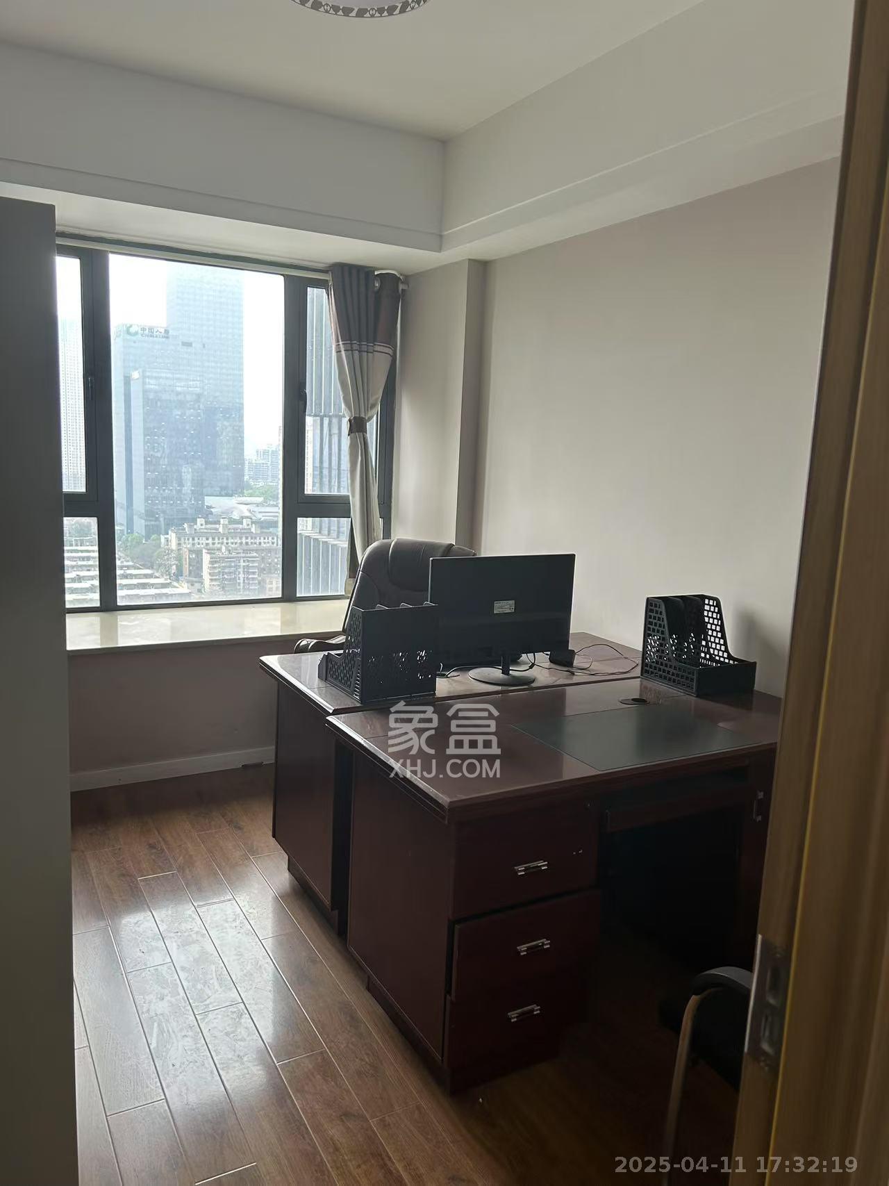 里约荟 3室2厅2卫 3500.0元/月 里约荟 3室2厅2卫 3500.0元/月室内图