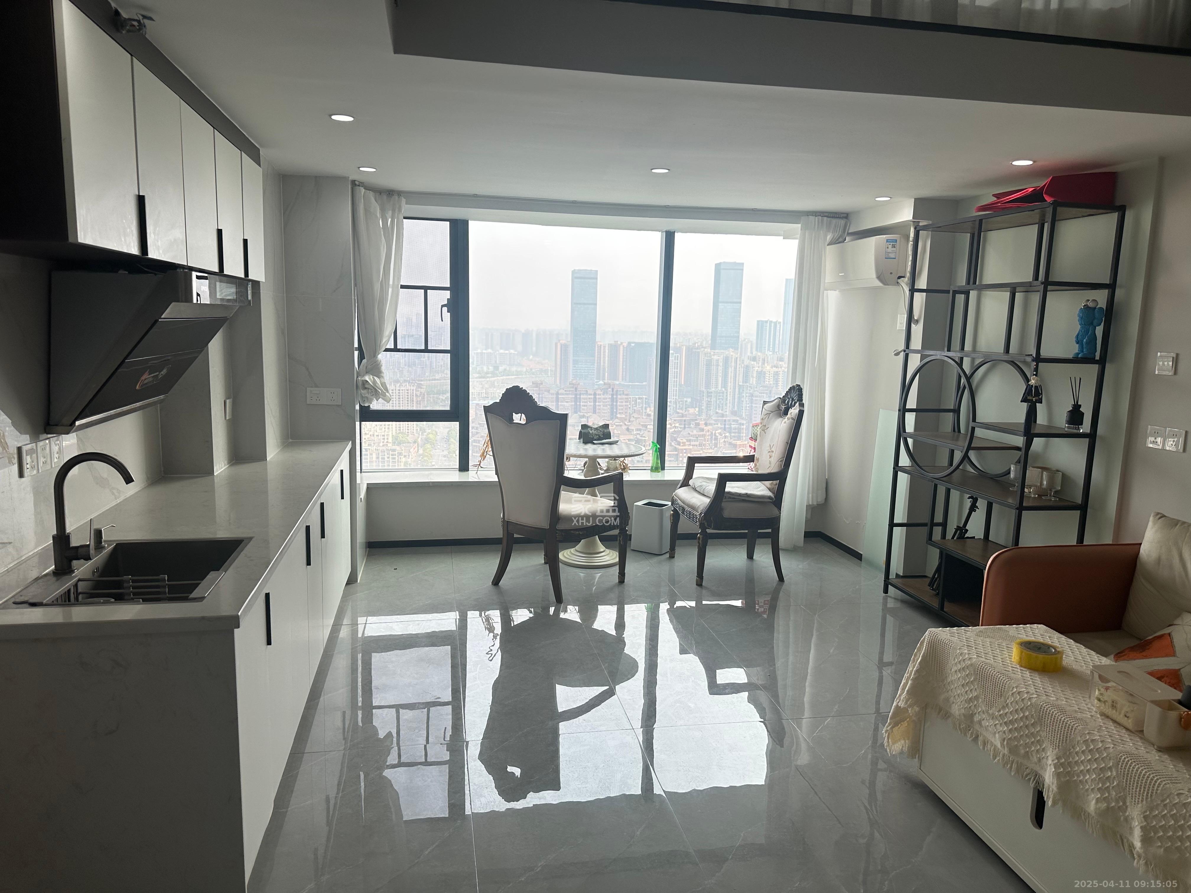 京武浪琴山三期（京武中心）  2室1厅1卫    3000.0元/月室内图