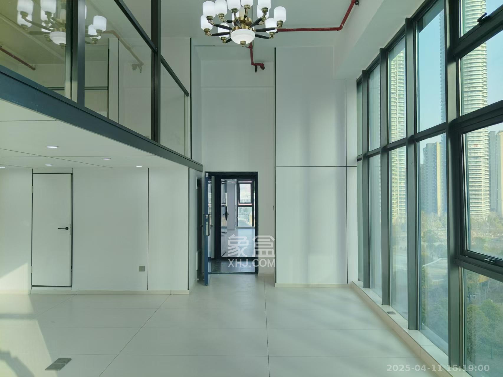 绿地V岛 1室1厅1卫 3400.0元/月 绿地V岛 1室1厅1卫 3400.0元/月室内图