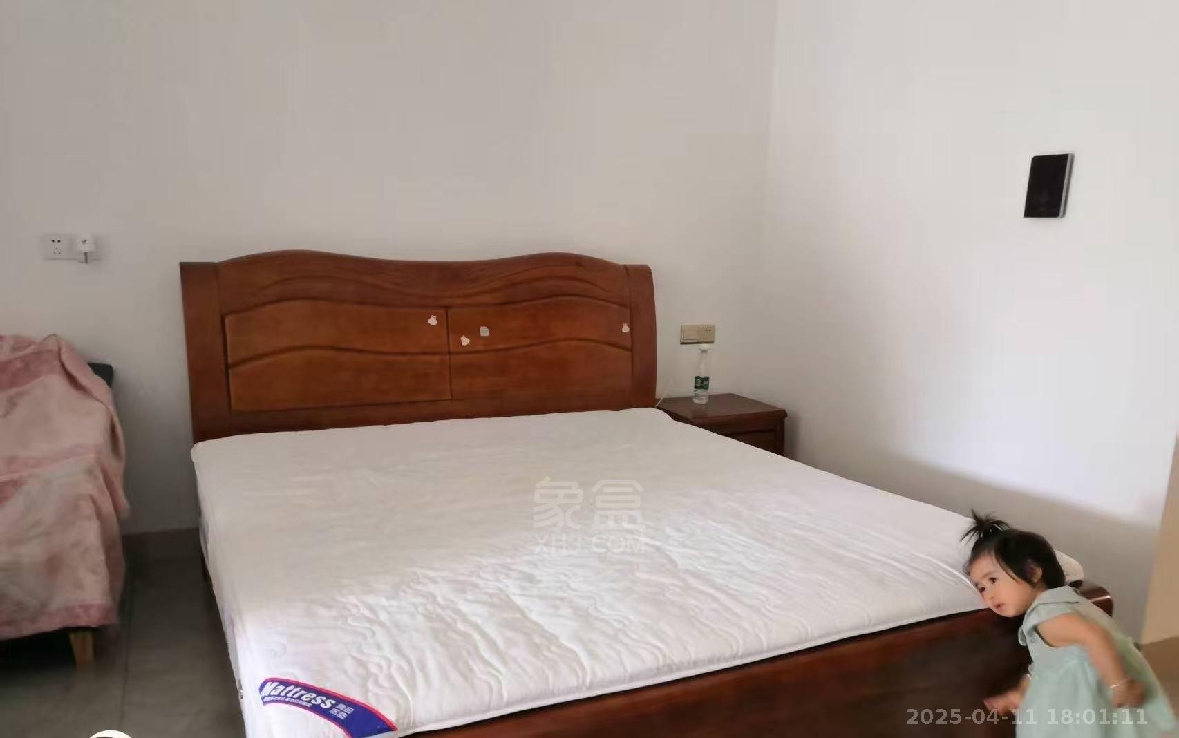 白金汉宫 1室1厅0卫 1300.0元/月 白金汉宫 1室1厅0卫 1300.0元/月室内图