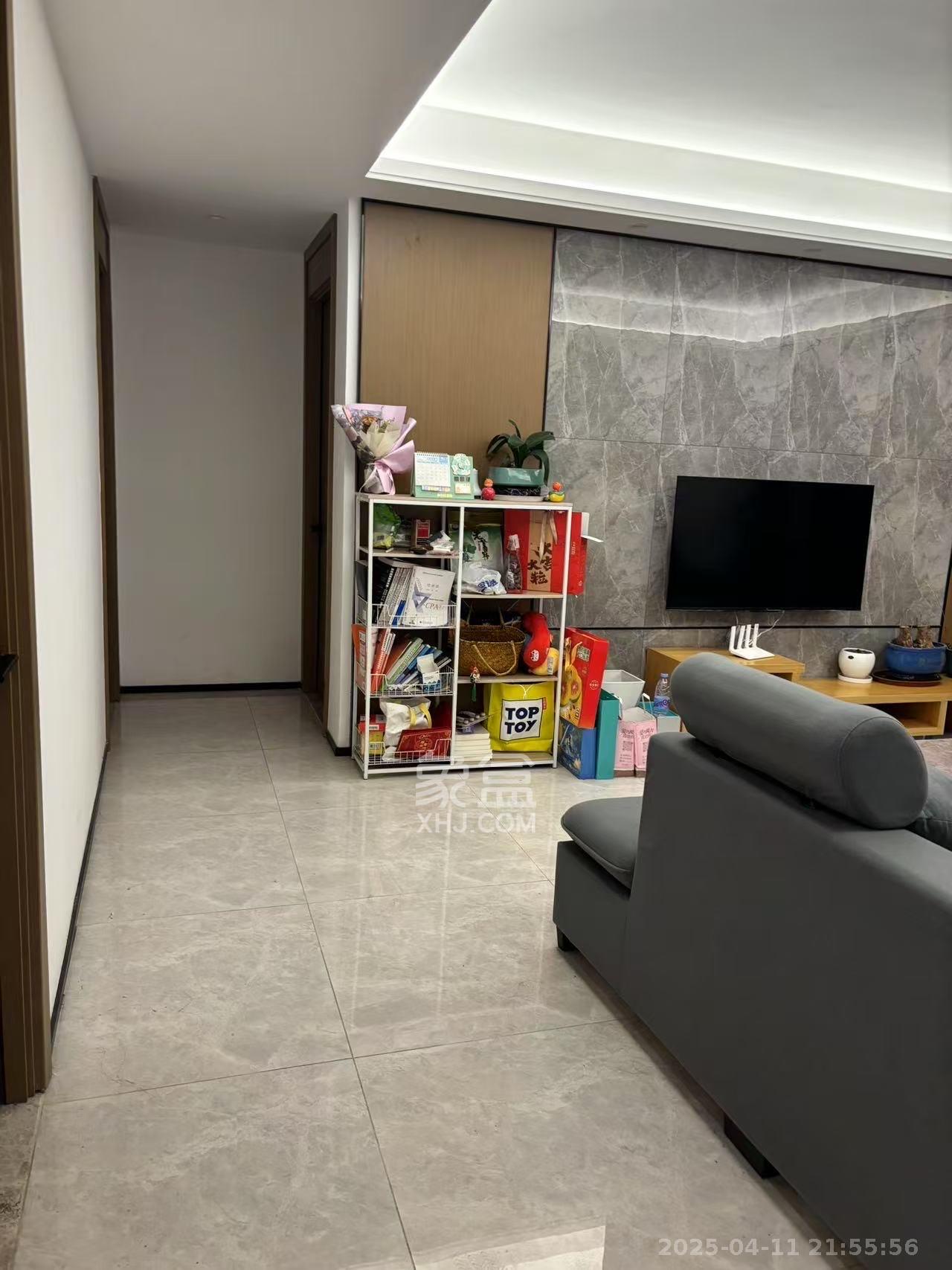 长房云西府一期  3室2厅2卫   995.00元/月
