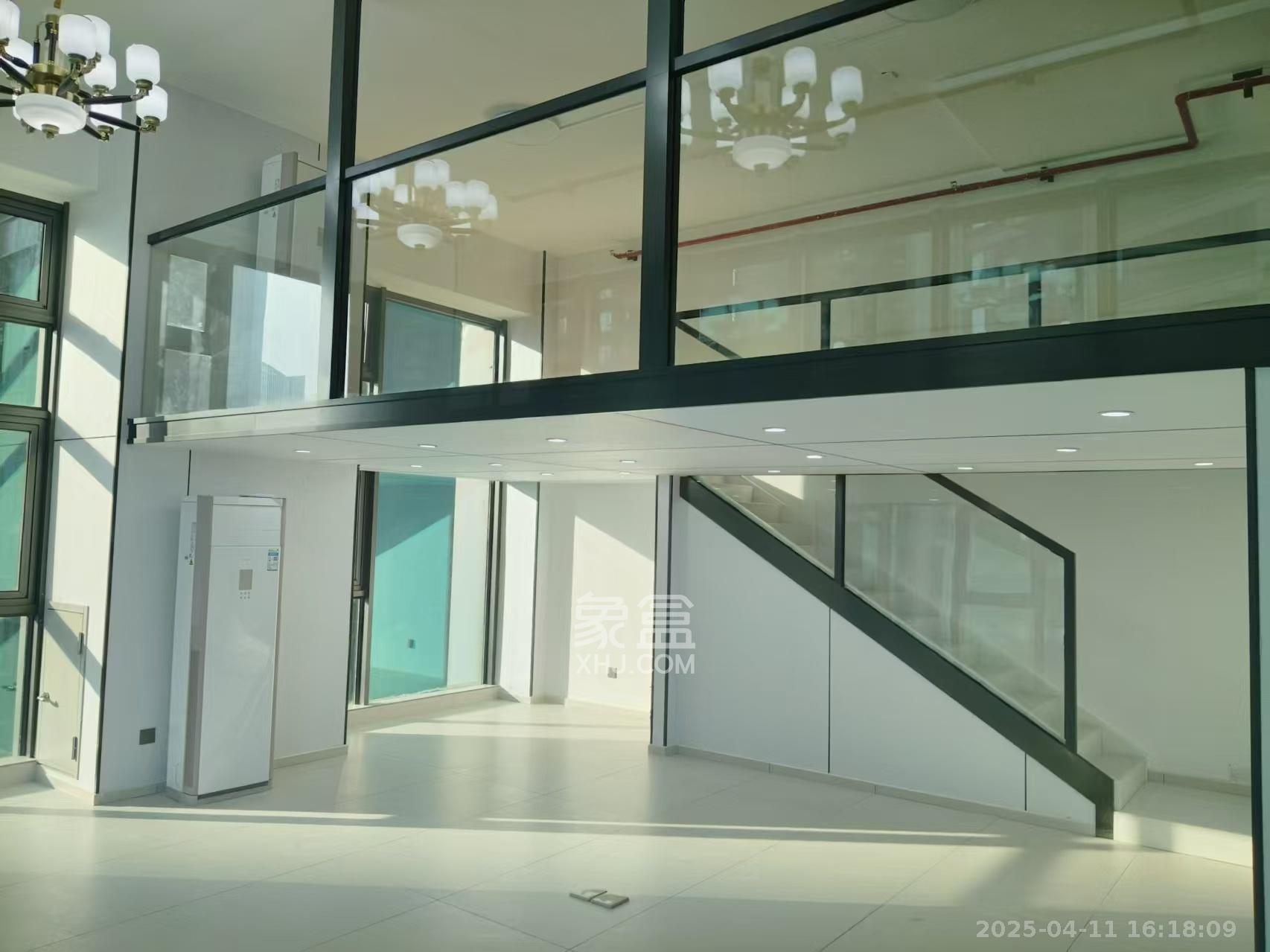 绿地V岛 1室1厅1卫 3400.0元/月 绿地V岛 1室1厅1卫 3400.0元/月室内图