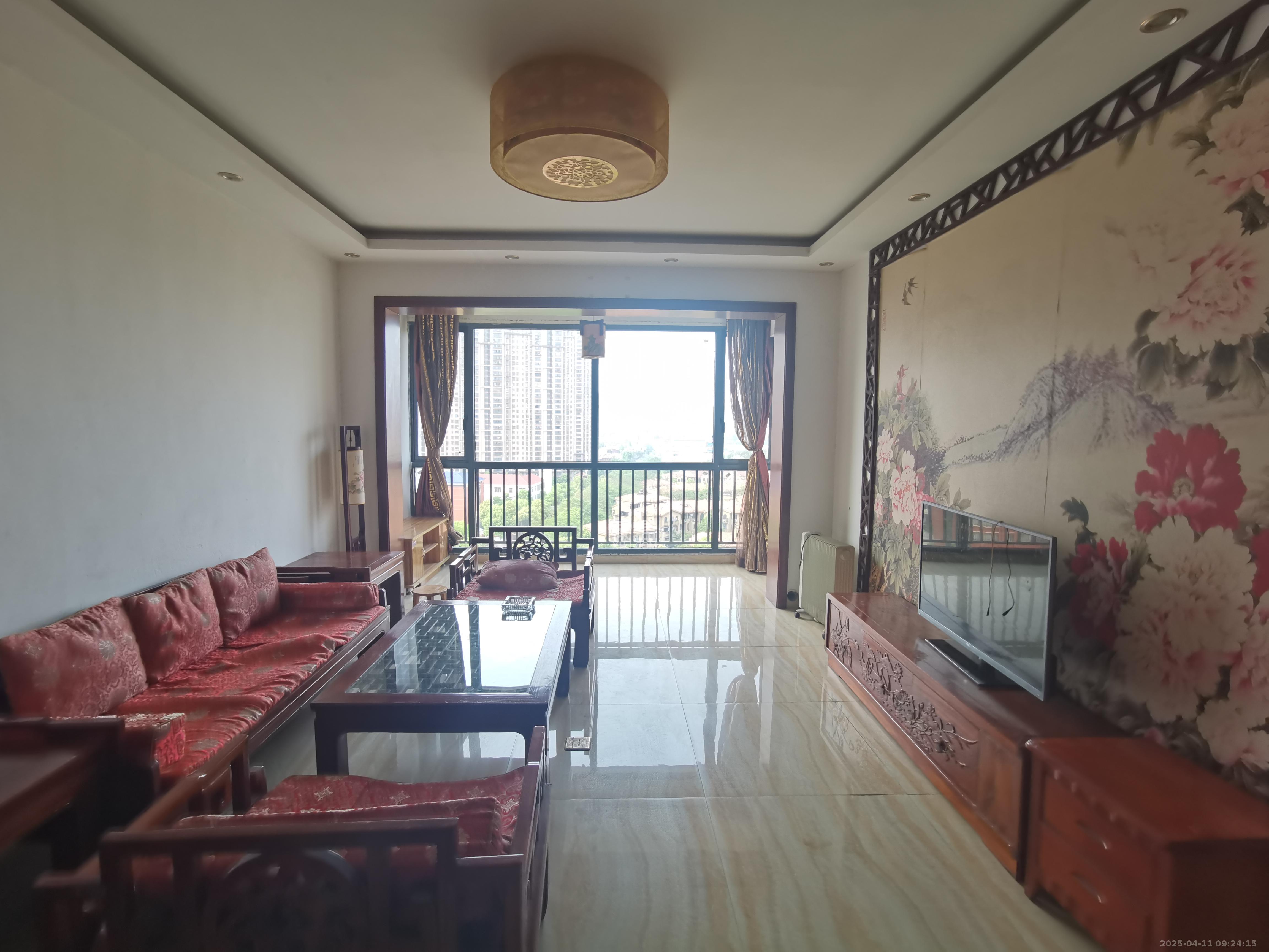 圆梦完美生活 2室2厅1卫 1500.0元/月 圆梦完美生活 2室2厅1卫 1500.0元/月室内图