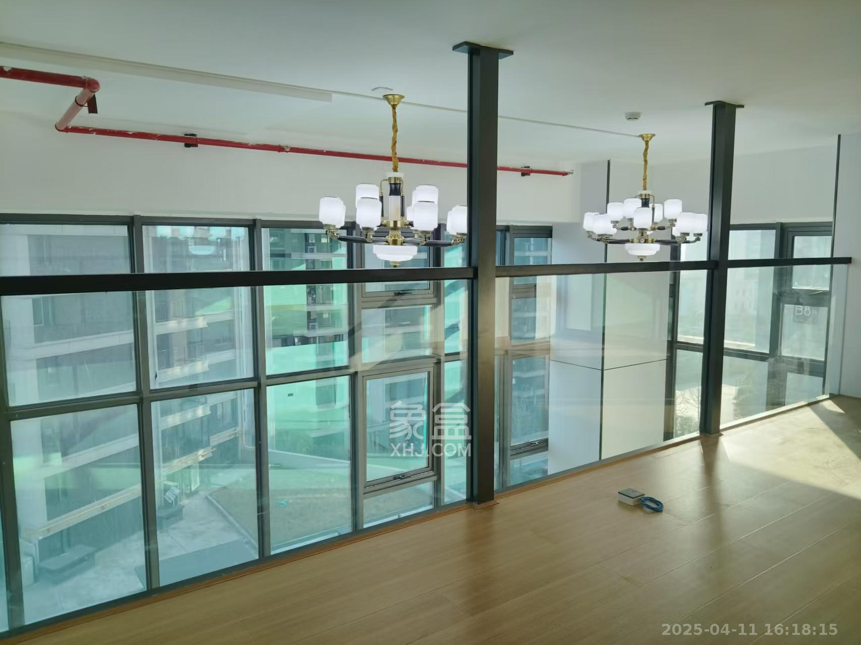 绿地V岛 1室1厅1卫 3400.0元/月 绿地V岛 1室1厅1卫 3400.0元/月室内图