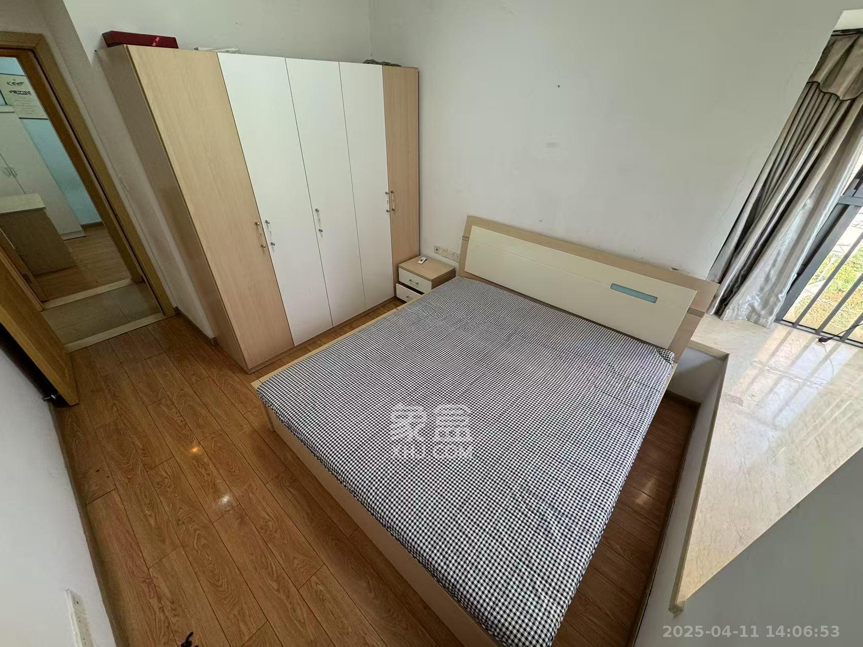珠江花城三期锦鲤  2室1厅1卫   2000.00元/月室内图