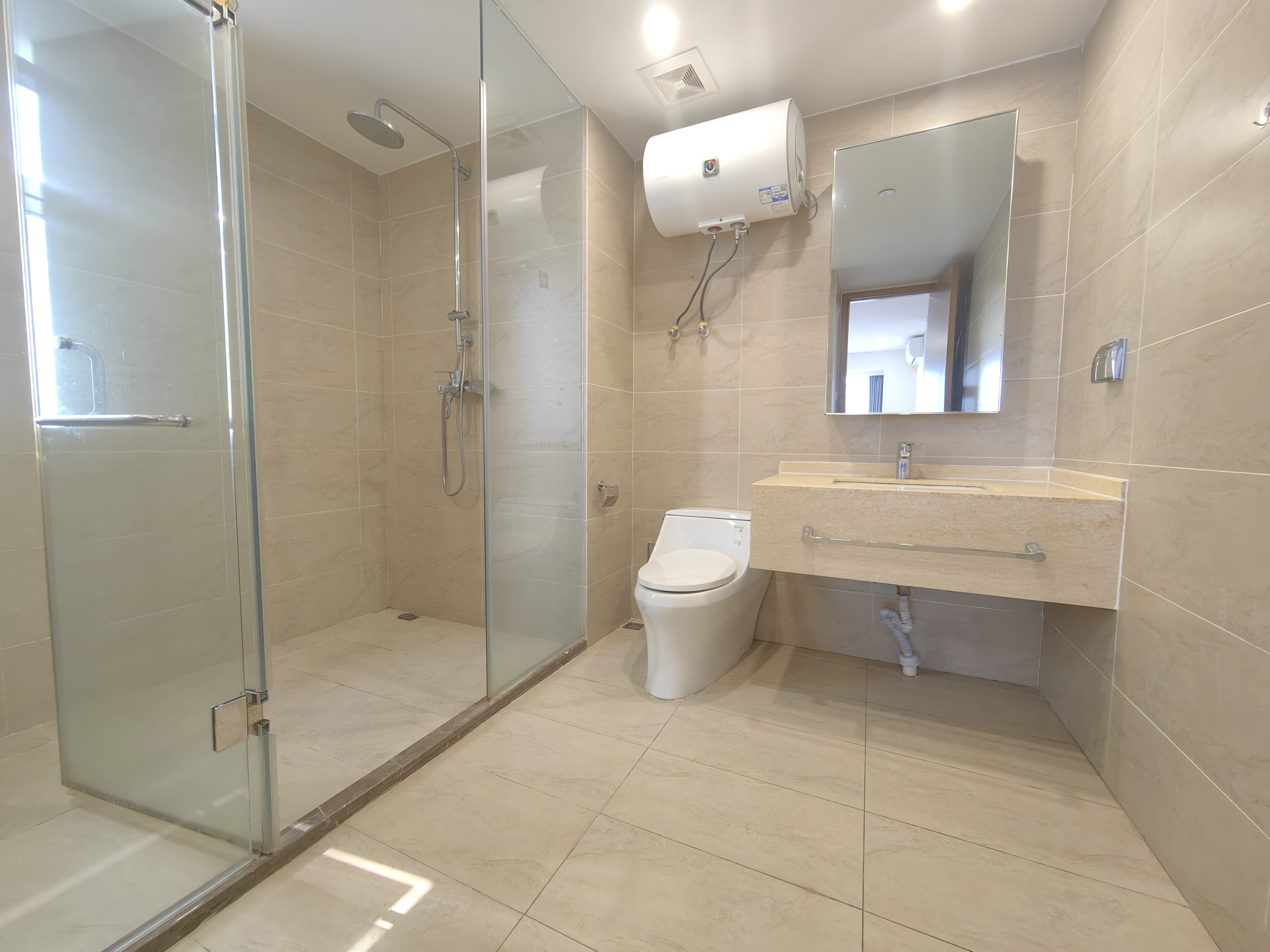 海航豪庭南苑 1室1厅1卫 129.0万 海航豪庭南苑 1室1厅1卫 129.0万客厅