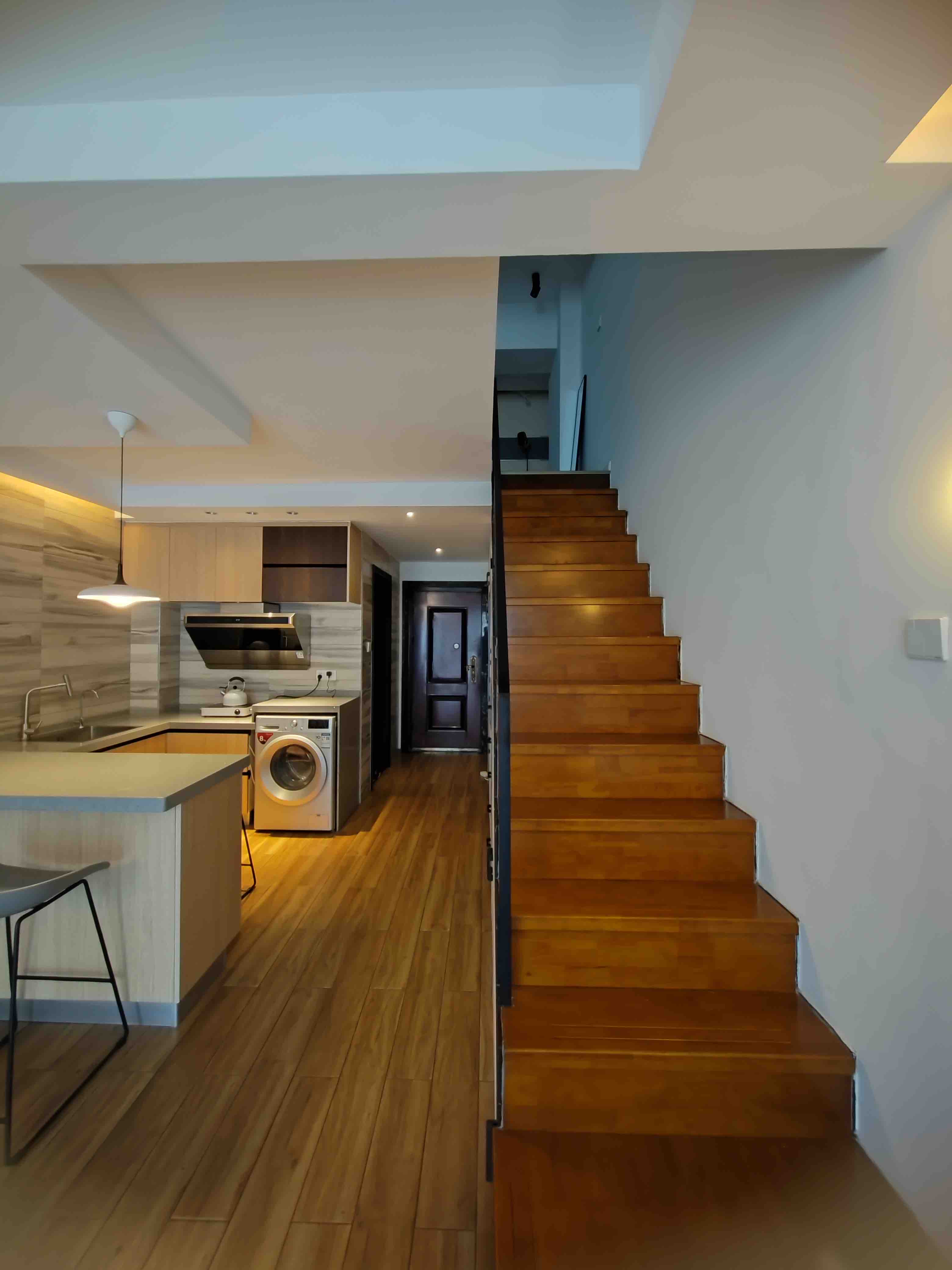 金钟时代城 2室1厅2卫 1800.00元/月 金钟时代城 2室1厅2卫 1800.00元/月室内图