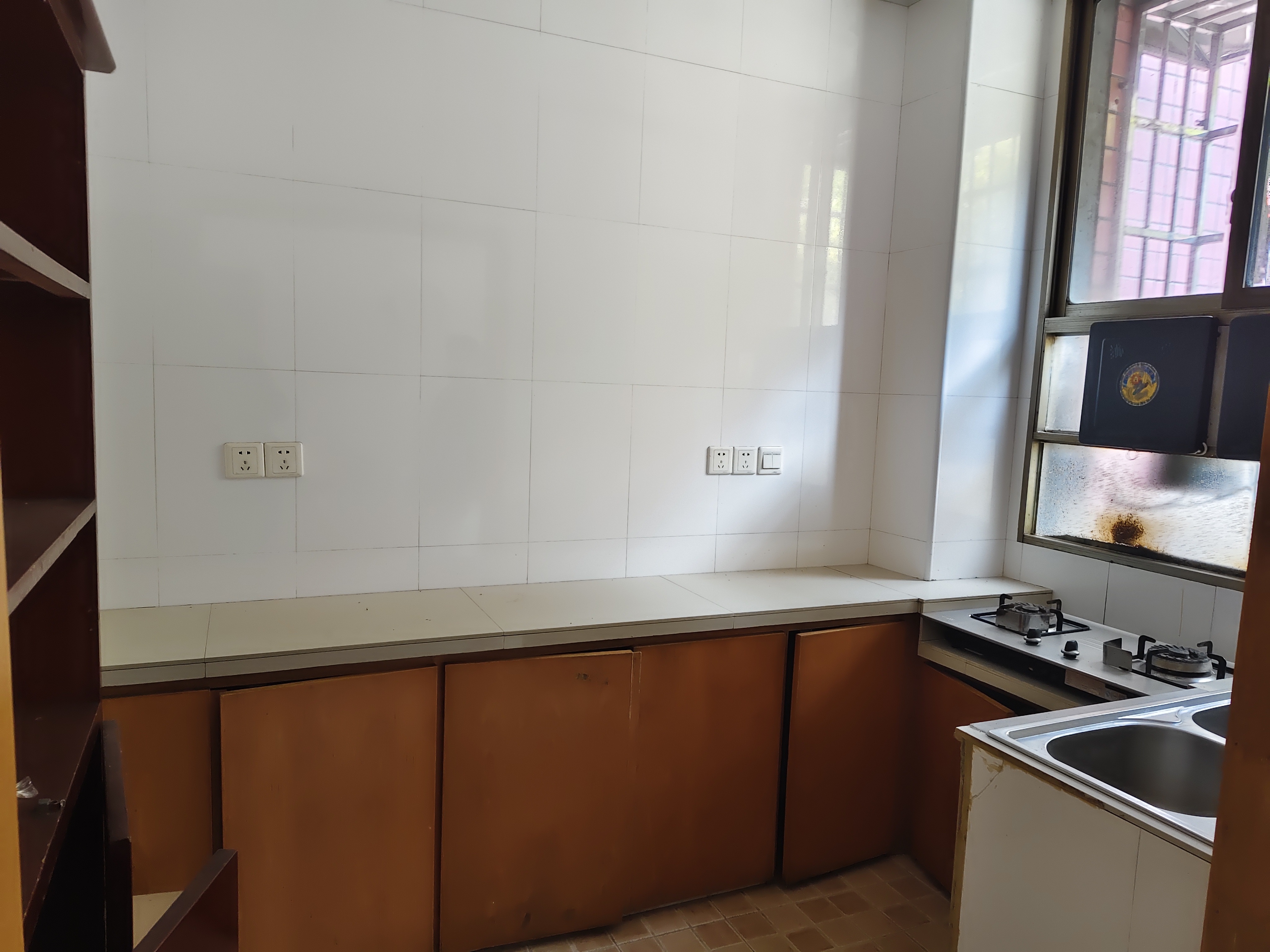 锦源小区 3室1厅1卫 35.0万 锦源小区 3室1厅1卫 35.0万客厅