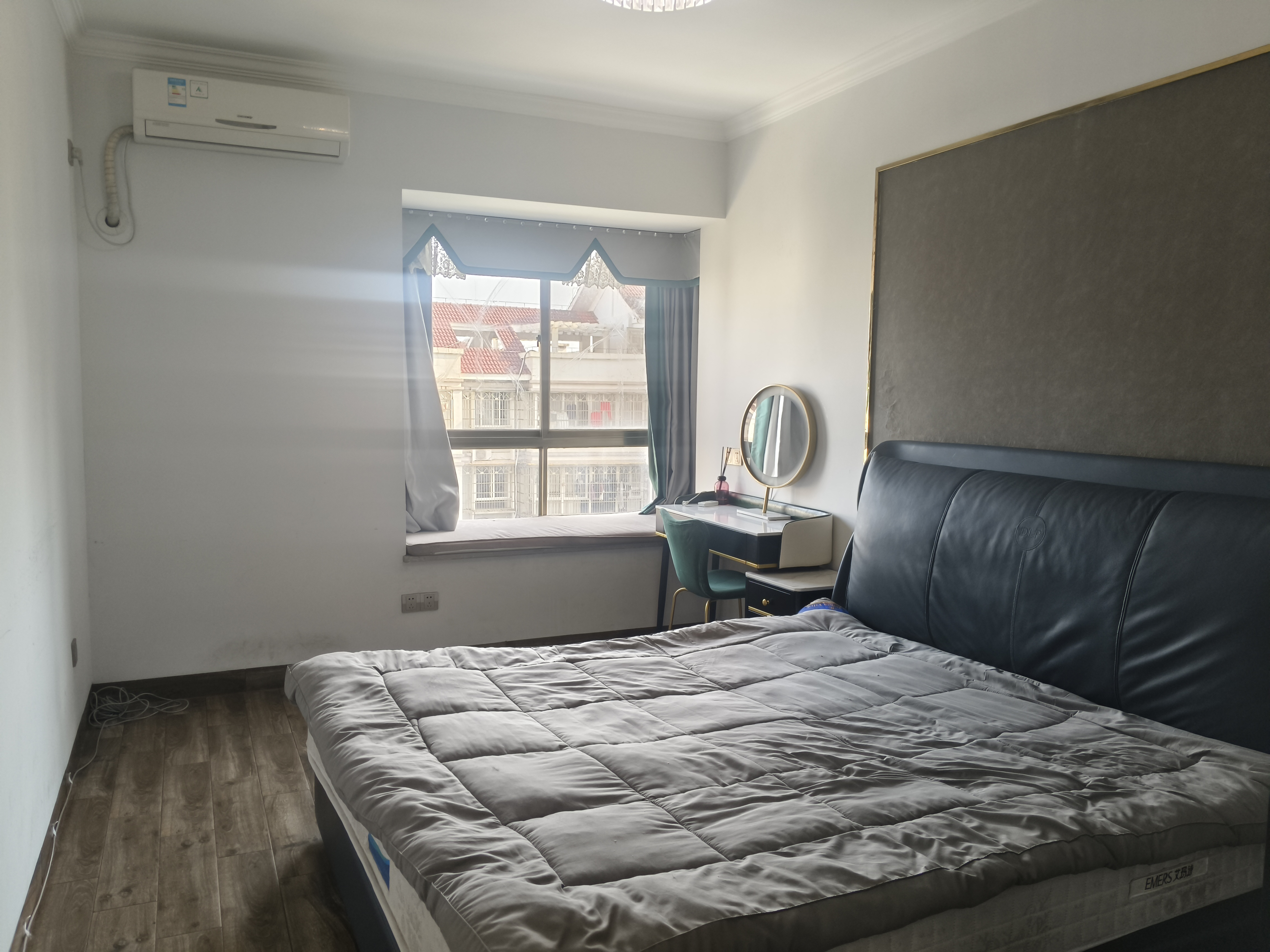 桂名园 2室2厅1卫 3500.0元/月 桂名园 2室2厅1卫 3500.0元/月室内图