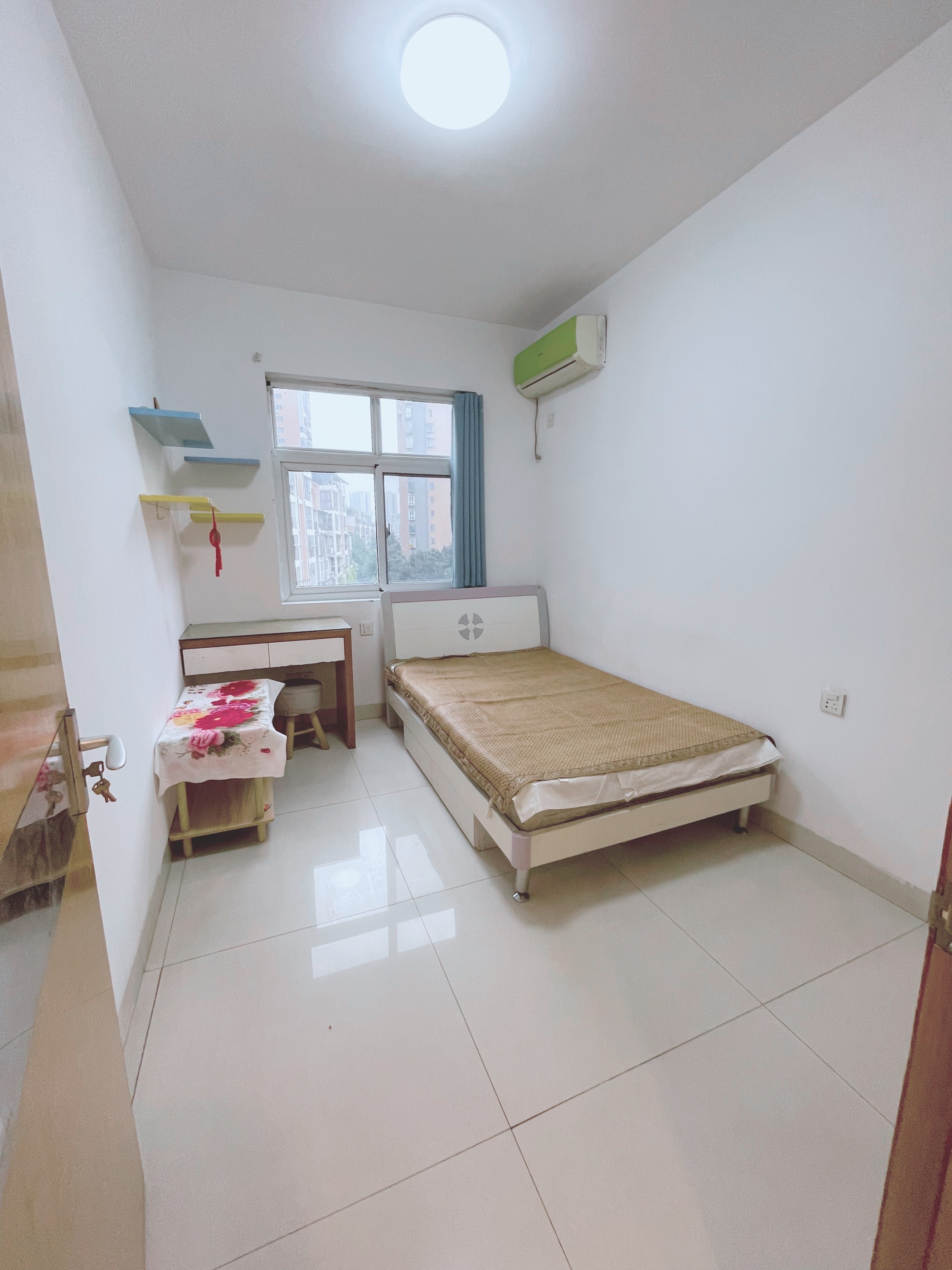 天下家园 3室2厅2卫 1500.0元/月 天下家园 3室2厅2卫 1500.0元/月室内图