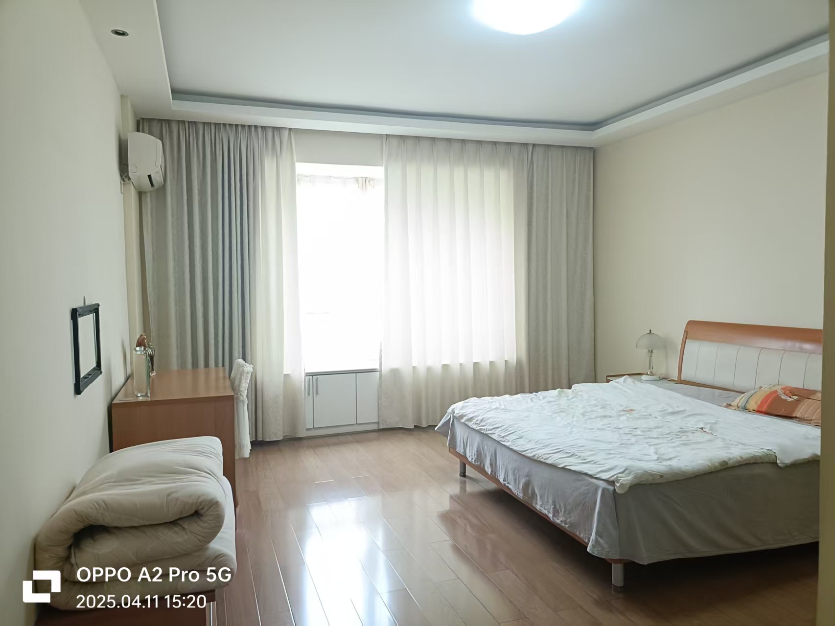 佳宁娜小区（梓山湖小区）  4室2厅2卫   80.00万室内图