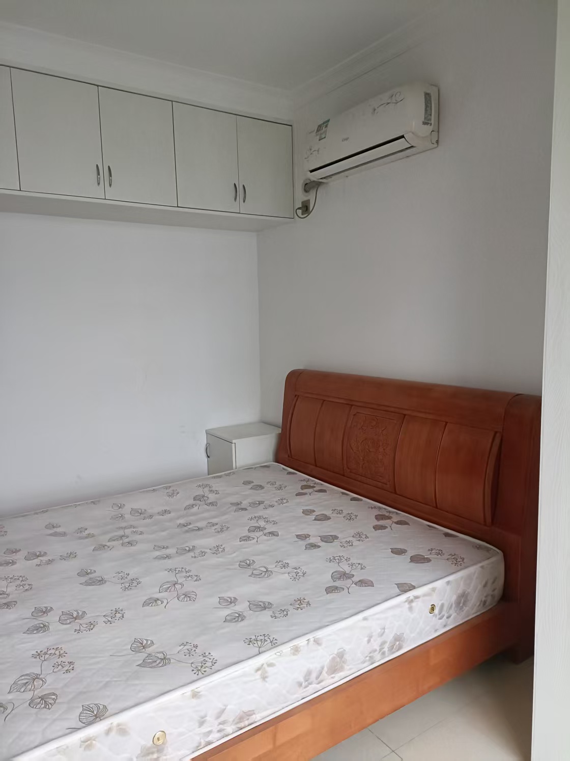 华辰汇景一、二期 1室1厅1卫 1300.0元/月 华辰汇景一、二期 1室1厅1卫 1300.0元/月室内图