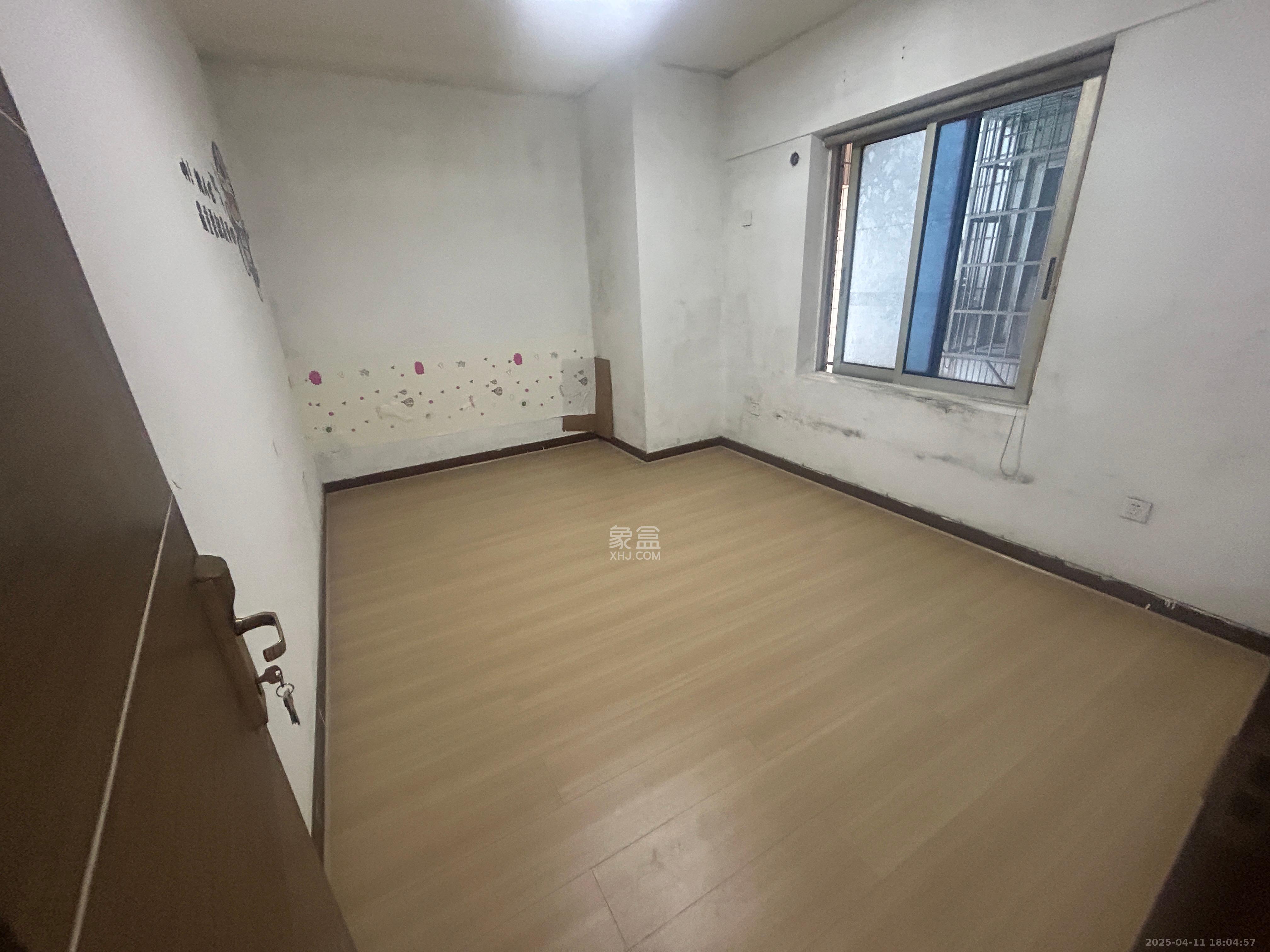 天心城市广场（黄金之城）  2室2厅1卫   2800.00元/月室内图