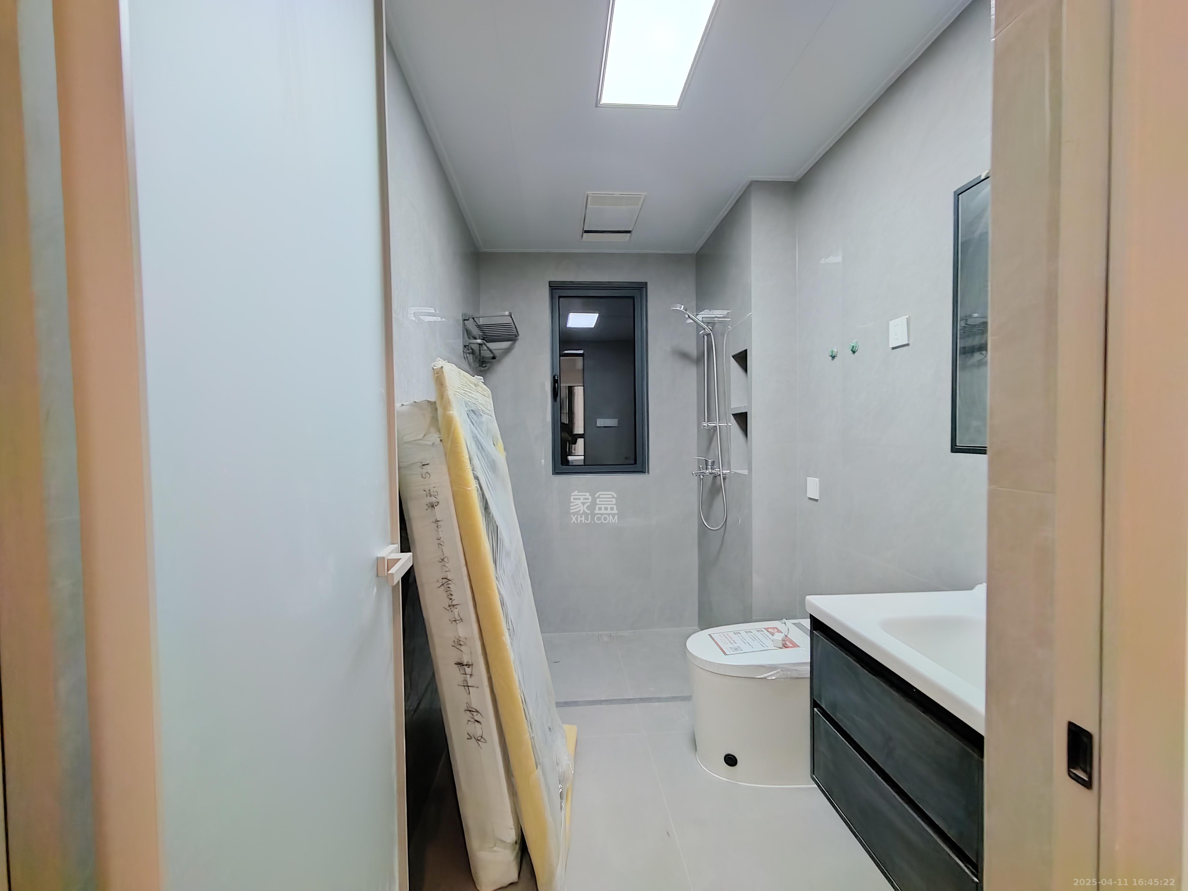 中建钰和城  3室2厅2卫   3600.00元/月室内图