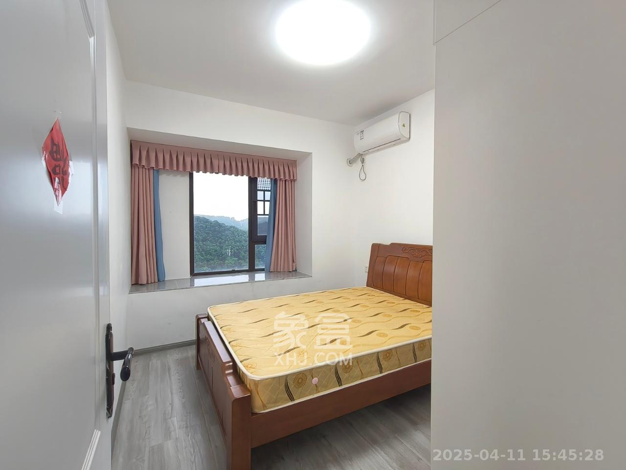 梅溪正荣府  4室2厅2卫   3000.00元/月室内图