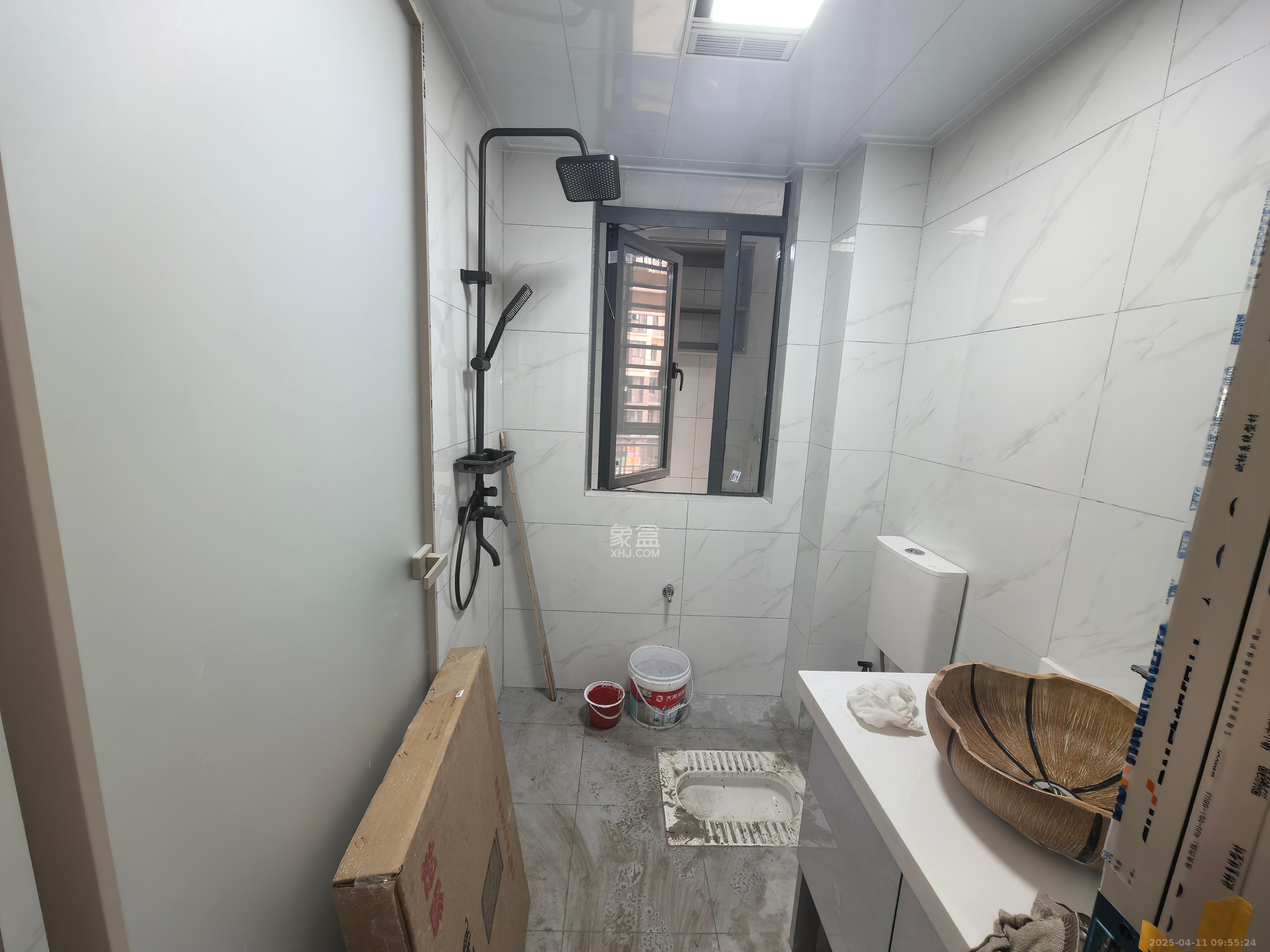 先锋新宇  1室2厅1卫   1800.00元/月室内图