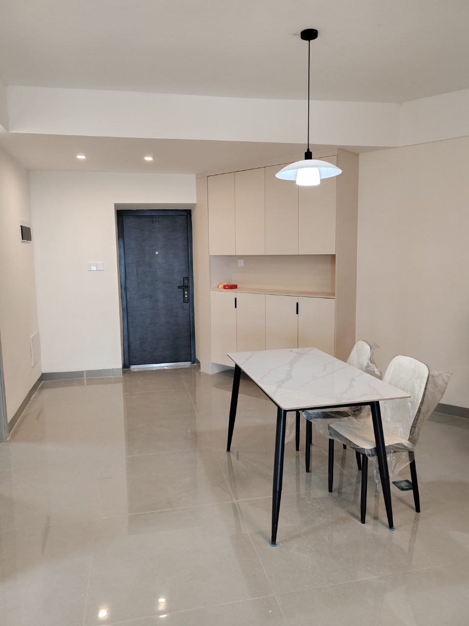 帝晶大厦 3室2厅1卫 100.0万 帝晶大厦 3室2厅1卫 100.0万室内图