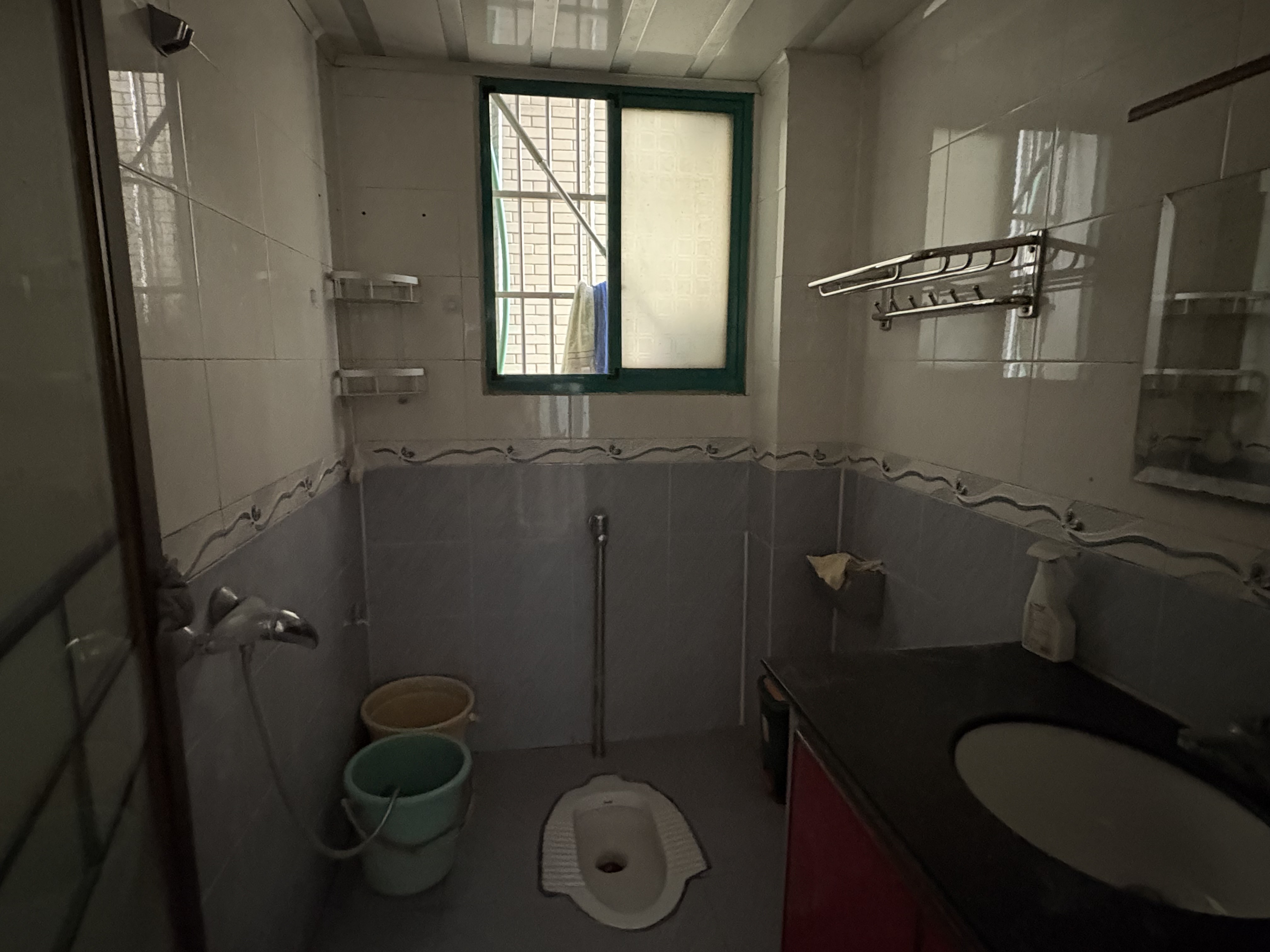 加州阳光小区(吉星阳光) 3室2厅2卫 1000.0元/月 加州阳光小区(吉星阳光) 3室2厅2卫 1000.0元/月室内图