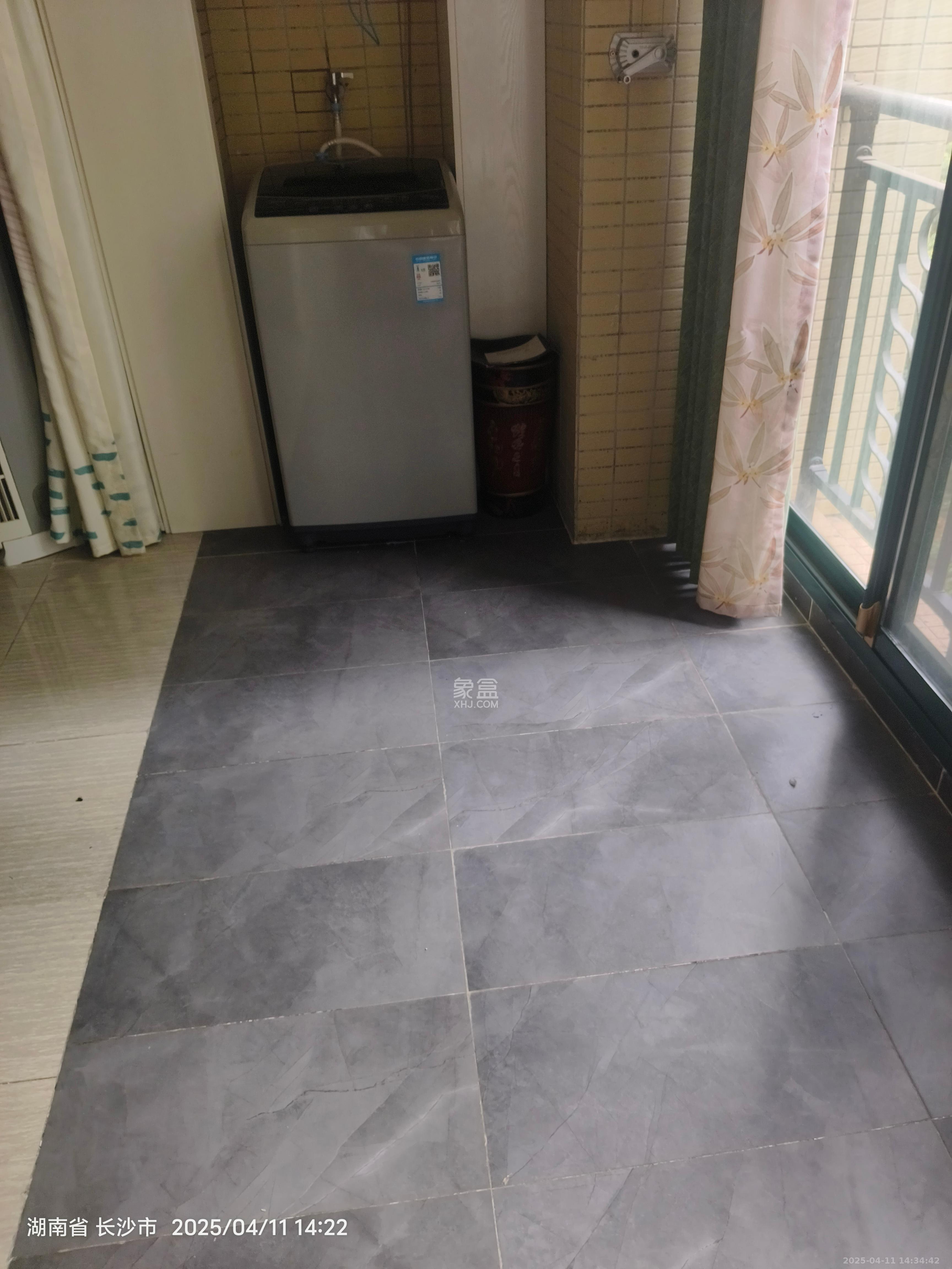 恒大翡翠华庭  1室1厅1卫   1800.00元/月室内图