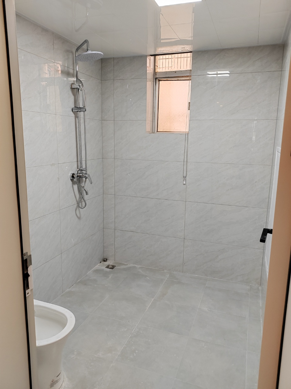 帝晶大厦 3室2厅1卫 100.0万 帝晶大厦 3室2厅1卫 100.0万室内图